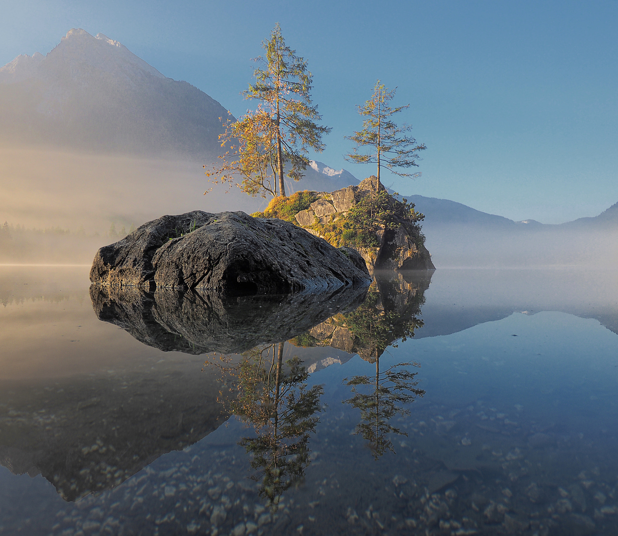 Olympus OM-D E-M1 + Panasonic Lumix G Vario 7-14mm F4 ASPH sample photo. Hintersee photography