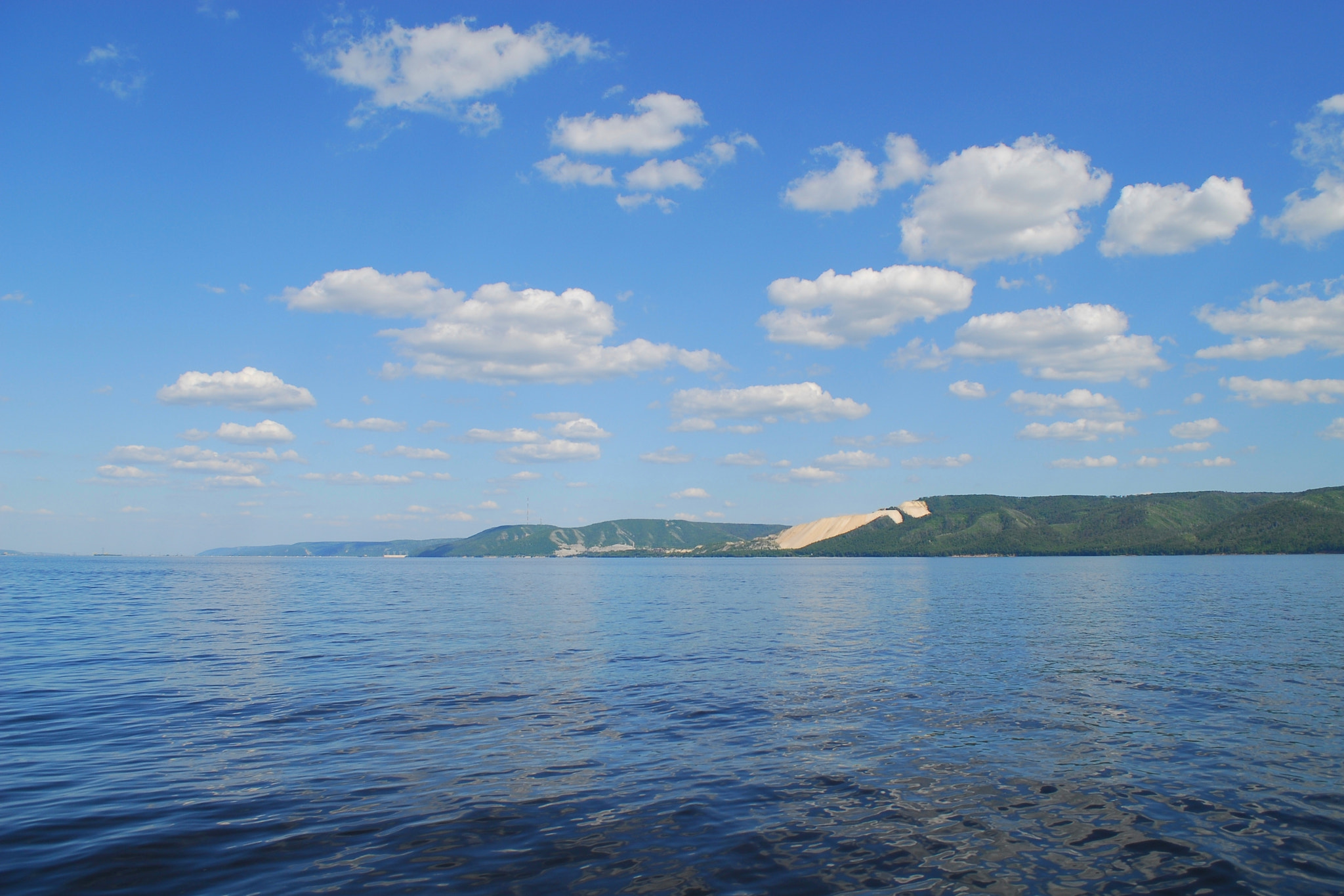 Nikon D200 sample photo. Течет река Волга. volga river flows photography