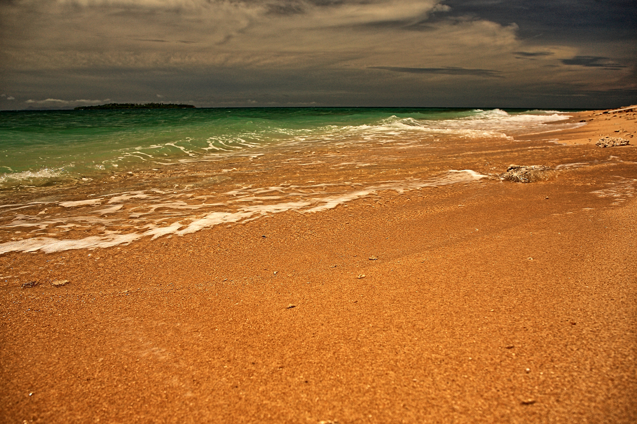 Canon EOS 5D + Canon EF 24-70mm F4L IS USM sample photo. Paradise island beach photography