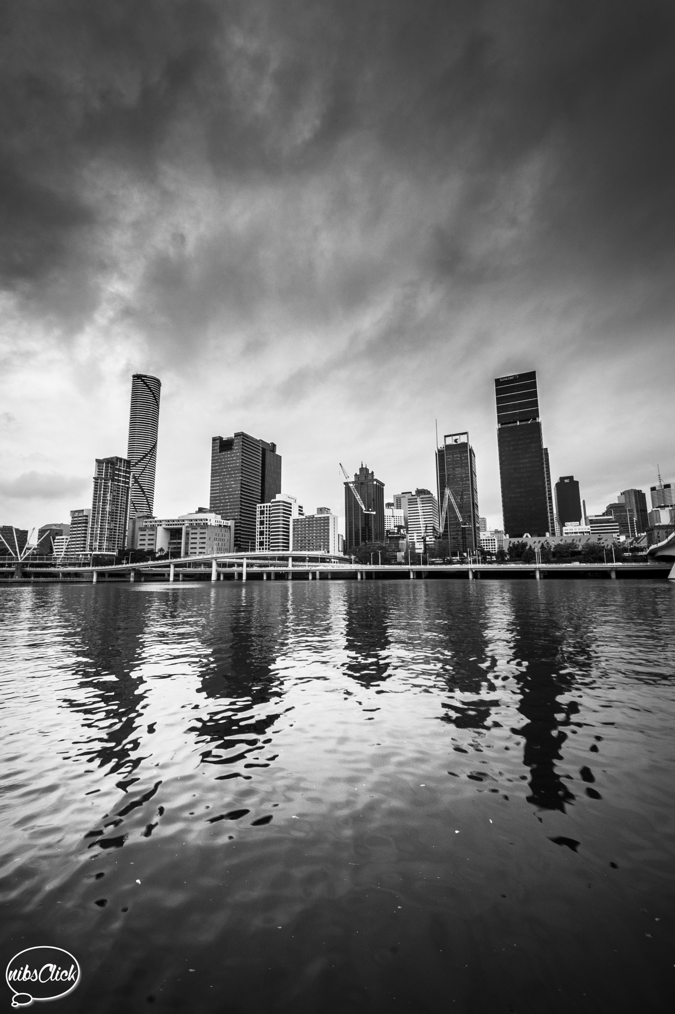 Canon EOS 80D + Sigma 8-16mm F4.5-5.6 DC HSM sample photo. Cloudy brisbane photography