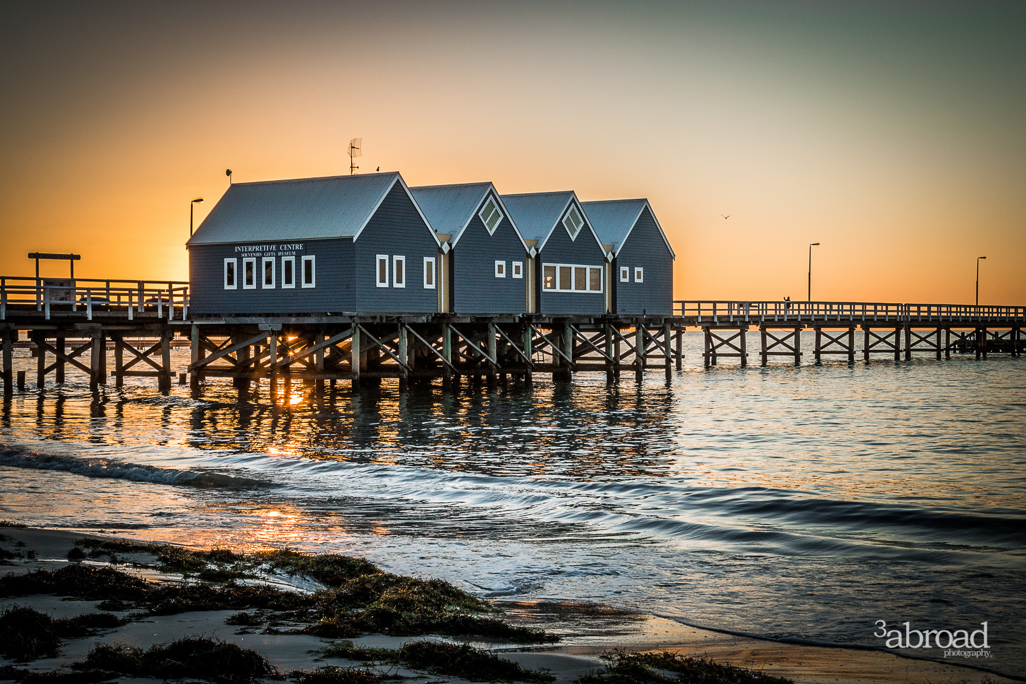 Canon EOS 760D (EOS Rebel T6s / EOS 8000D) + Canon EF 24-105mm F4L IS USM sample photo. Busselton jetty, busselton photography