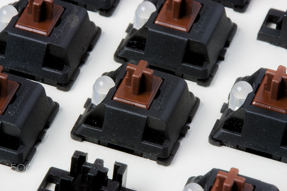 Canon EF 100mm F2.8 Macro USM sample photo. Brown switches (coolermaster xti) photography