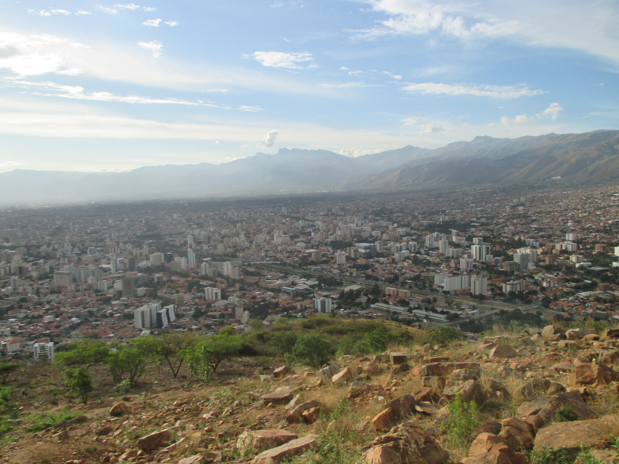 Canon PowerShot ELPH 135 (IXUS 145 / IXY 120) sample photo. Cochabamba bolivia photography