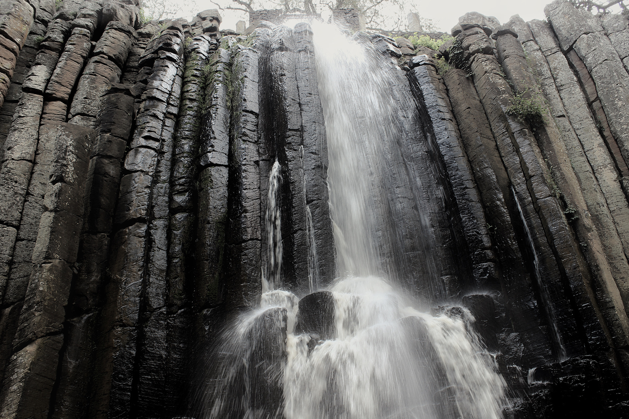 Canon EOS 600D (Rebel EOS T3i / EOS Kiss X5) + Canon EF-S 18-55mm F3.5-5.6 IS II sample photo. Basaltic prisms iii/ huasca de ocampo- hidalgo- méxico photography