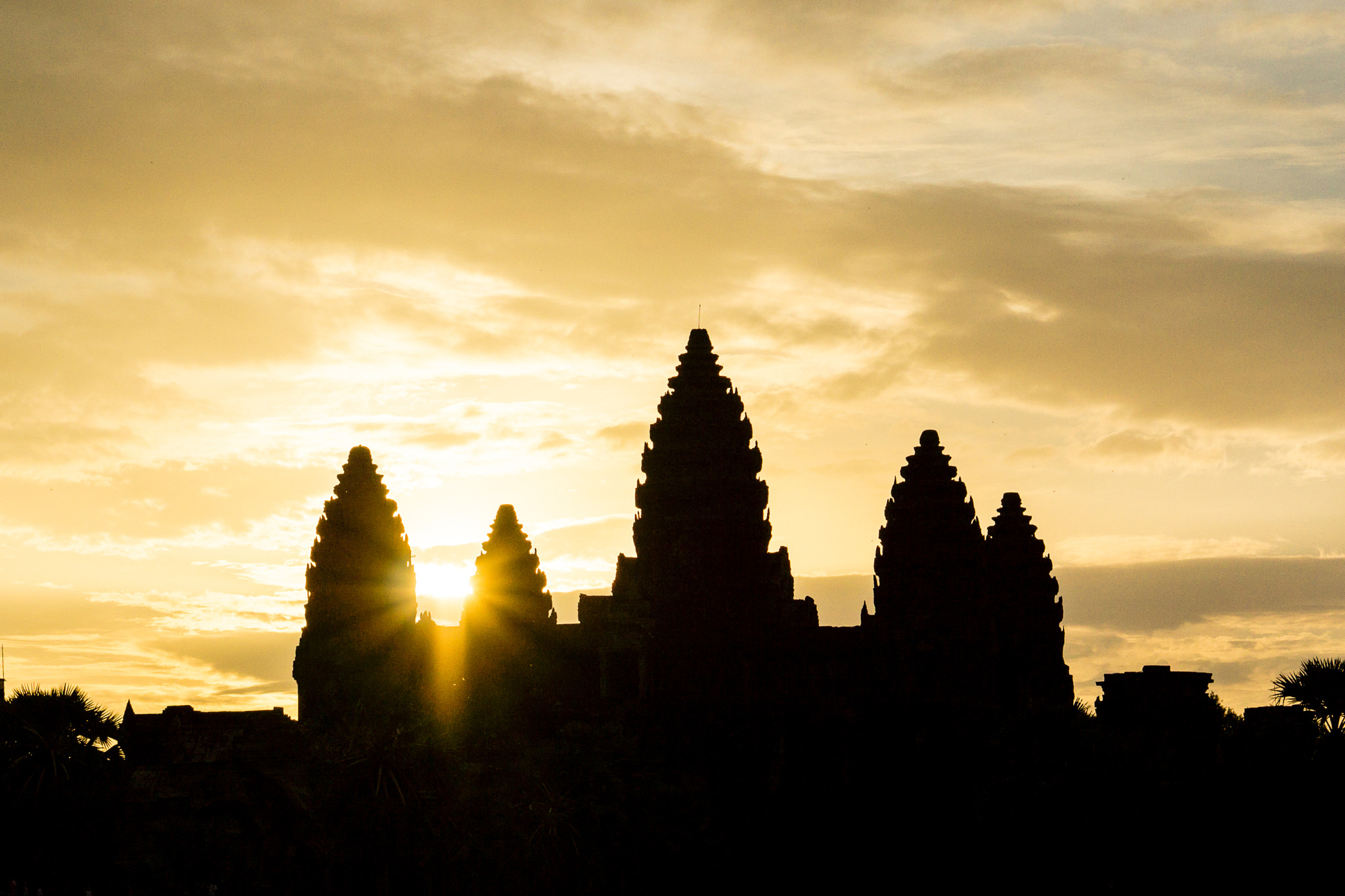 Sony Alpha NEX-7 + E 50mm F1.8 OSS sample photo. Angkor sunrise photography
