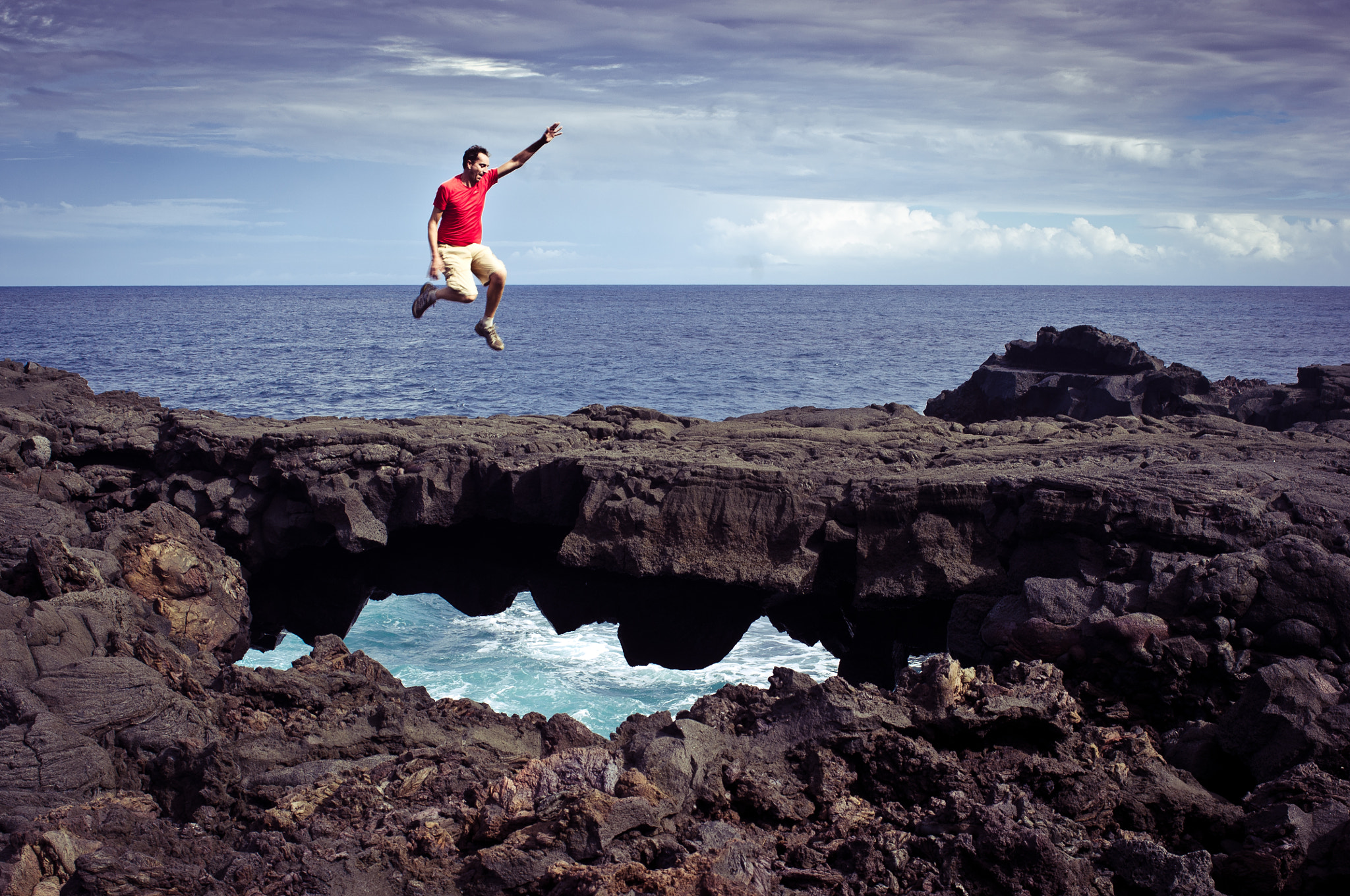 Pentax K-x sample photo. Jump and hole photography