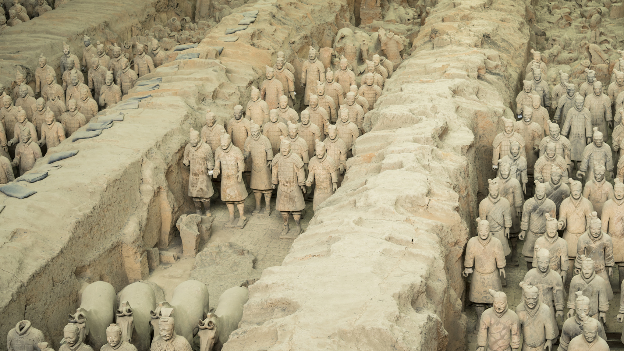 Sony a7R II + E 50mm F2 sample photo. Pit n.1 terracotta army photography
