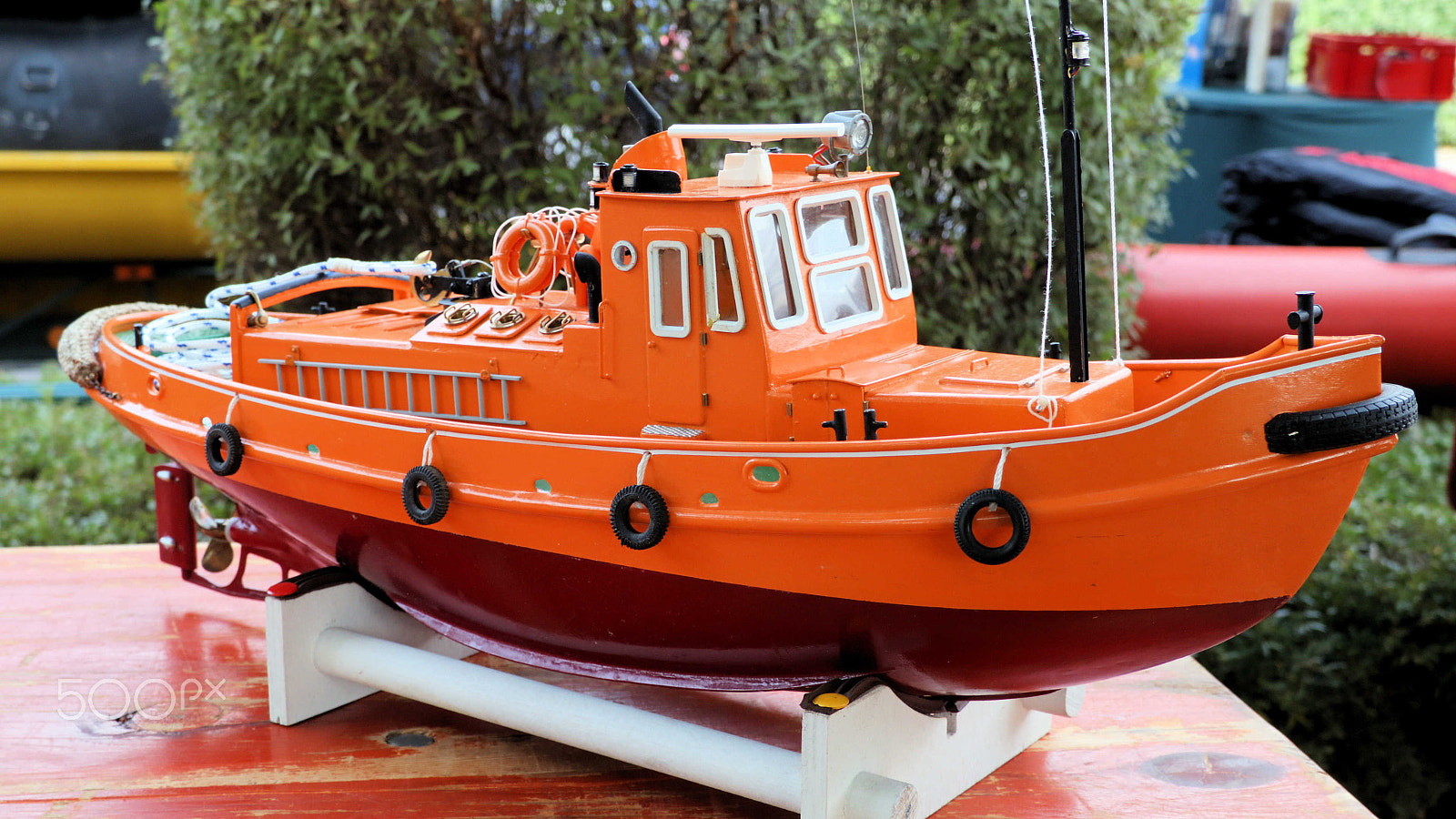 Canon XC10 sample photo. Tug boat photography