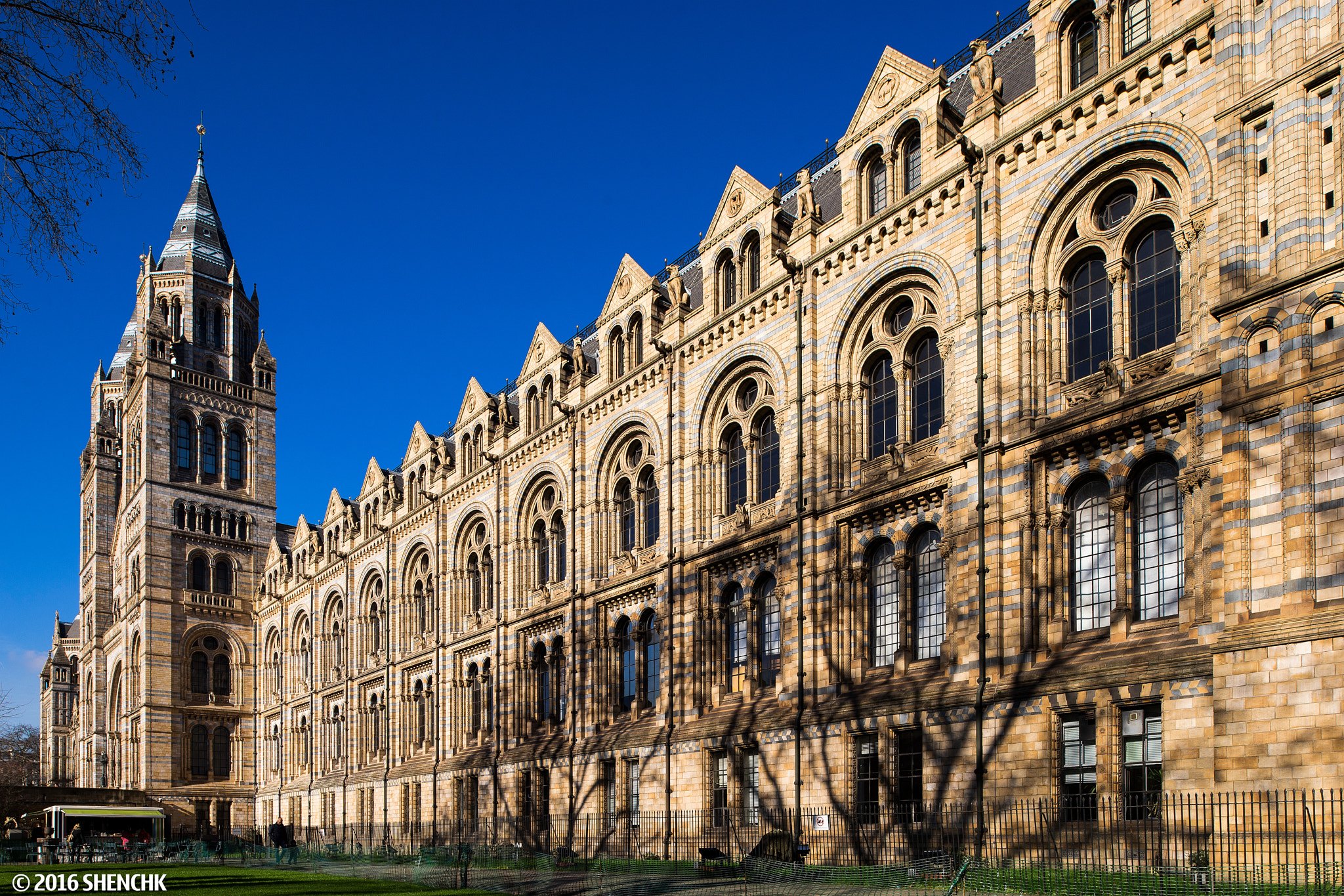 24mm F3.5 sample photo. Natural history museum in london photography