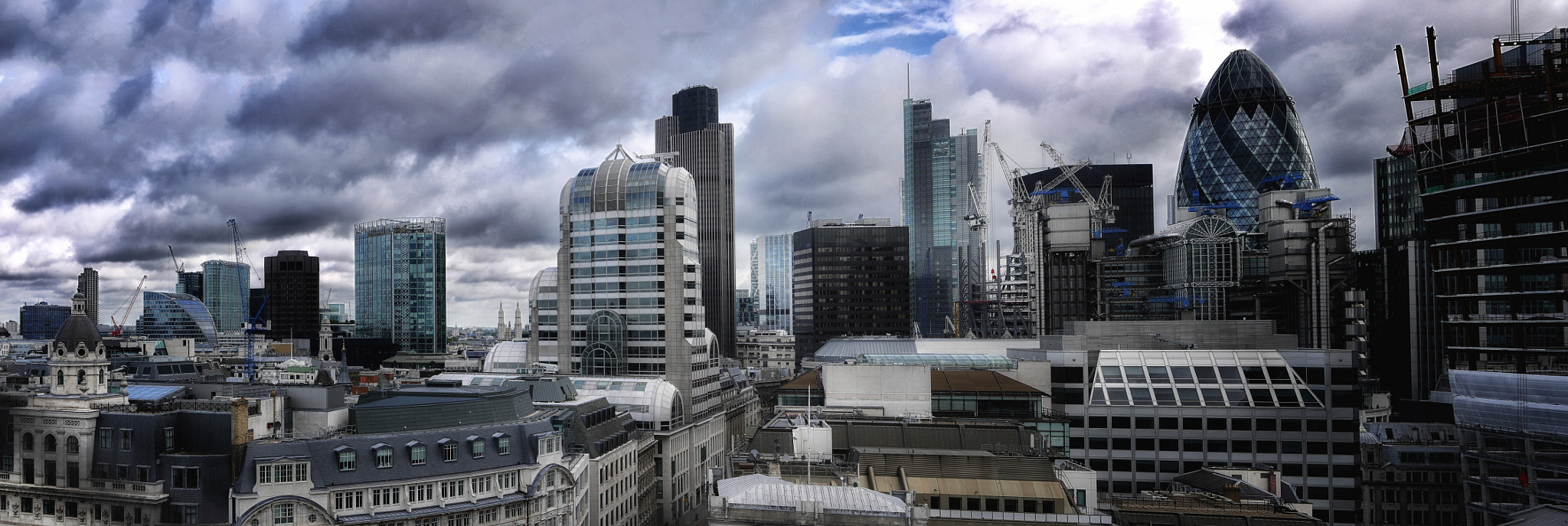 Panasonic Lumix DMC-GF1 sample photo. London cityscape from above photography