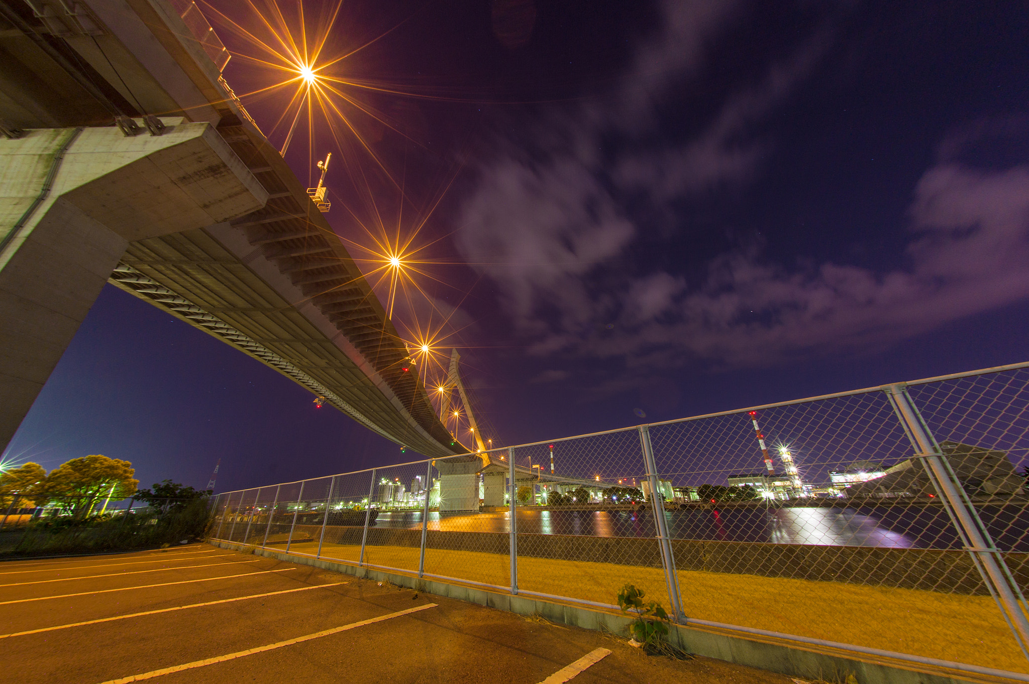 Nikon Df + Sigma 15mm F2.8 EX DG Diagonal Fisheye sample photo. Cross photography