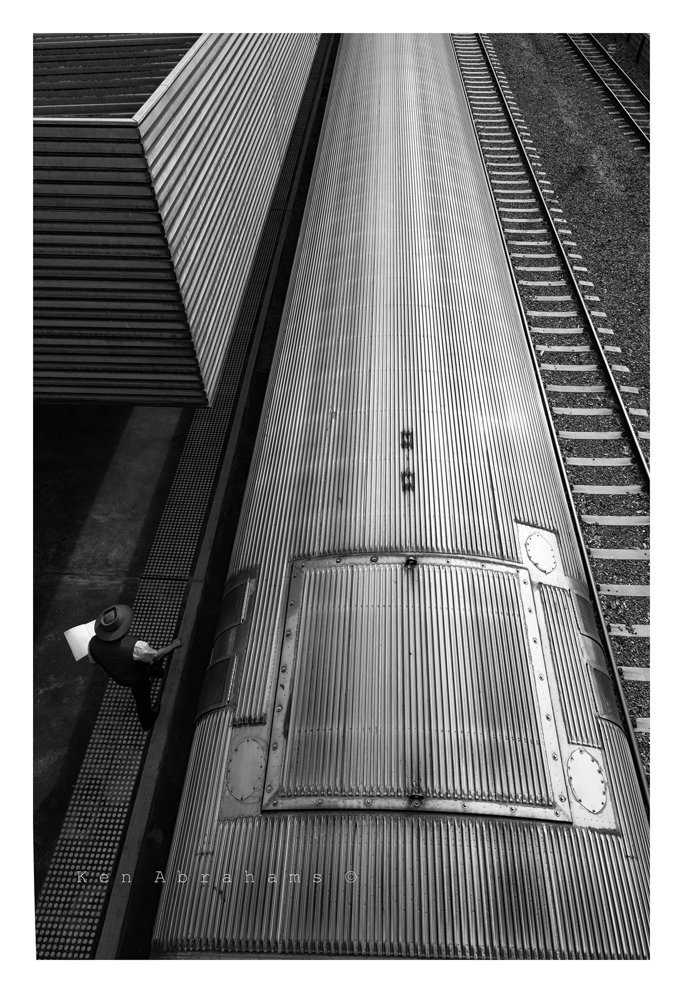 Leica Super-Elmar-M 21mm F3.4 ASPH sample photo. Last checks photography