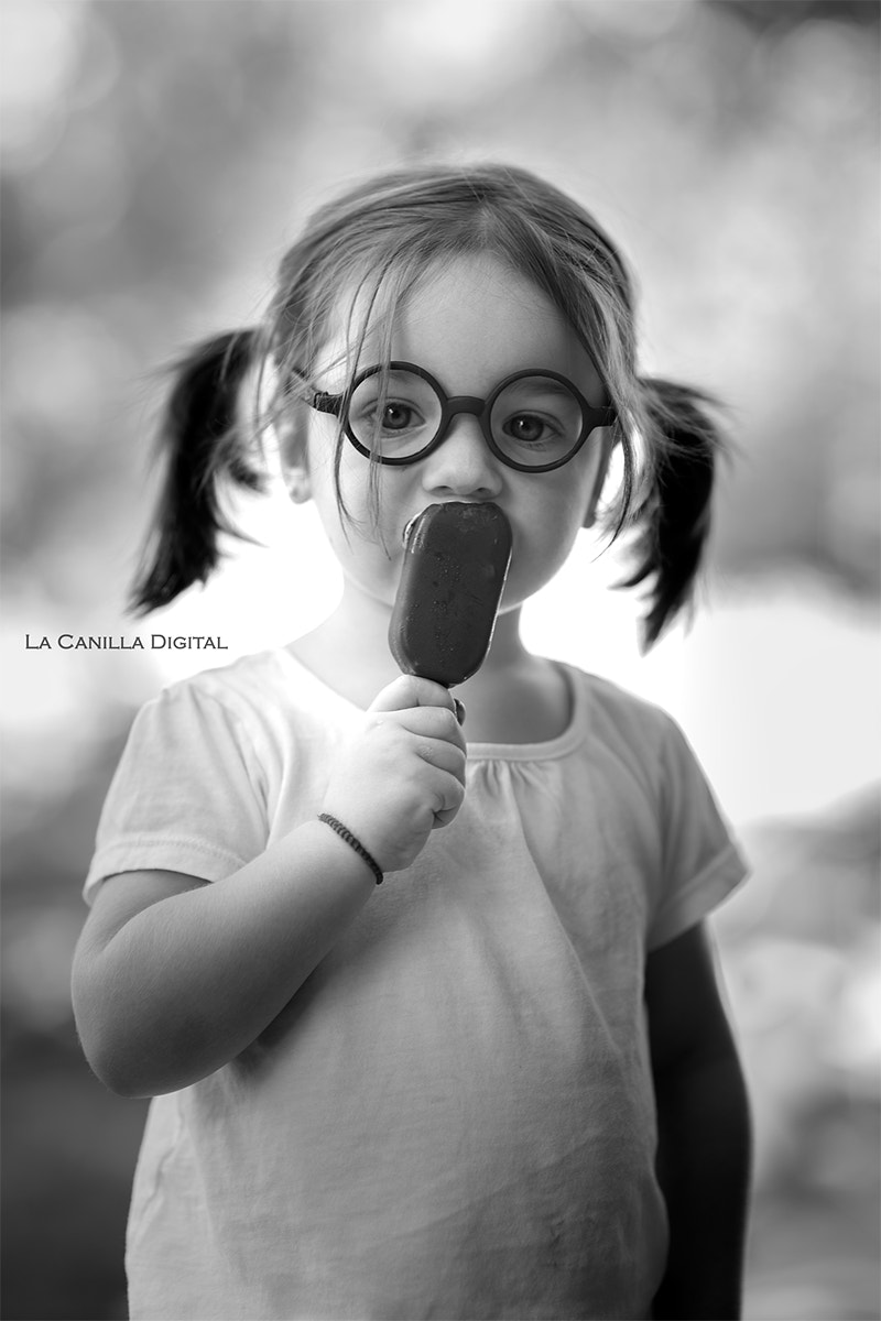 Nikon D4 + Sigma 85mm F1.4 EX DG HSM sample photo. Ice cream photography