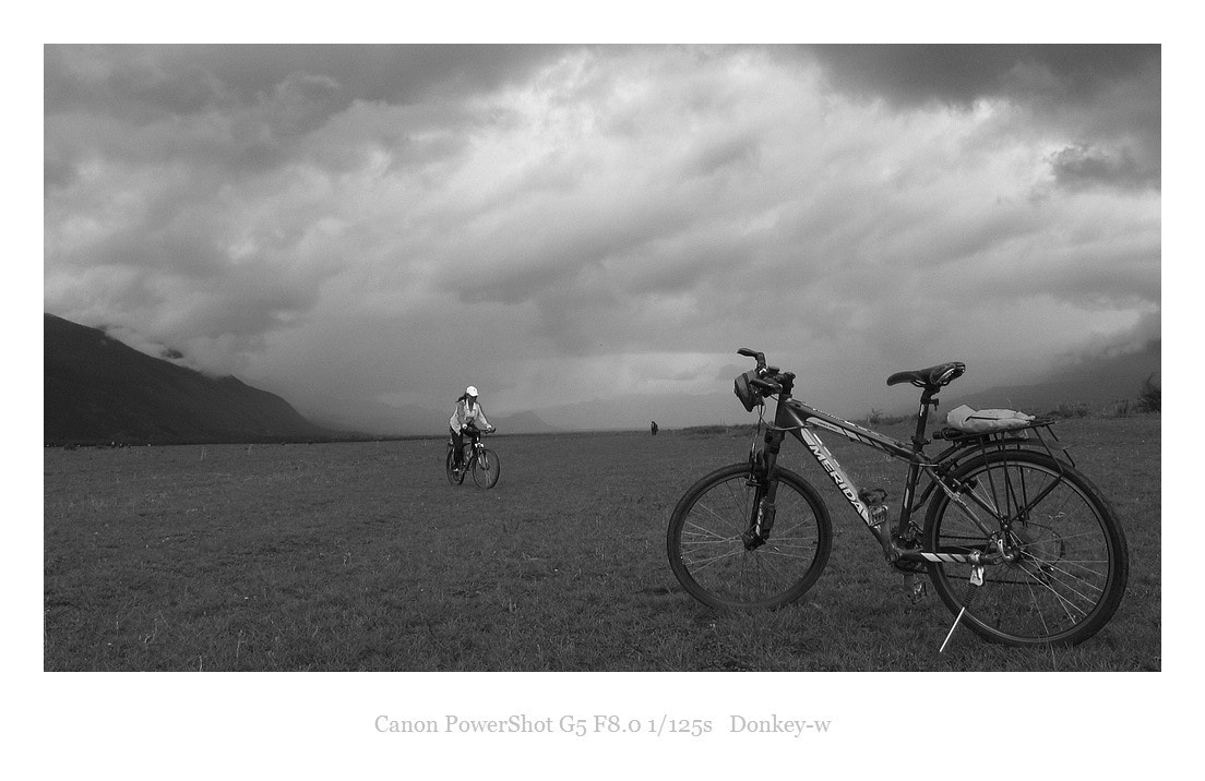 Canon POWERSHOT G5 sample photo. Cycling tour in yunnan photography