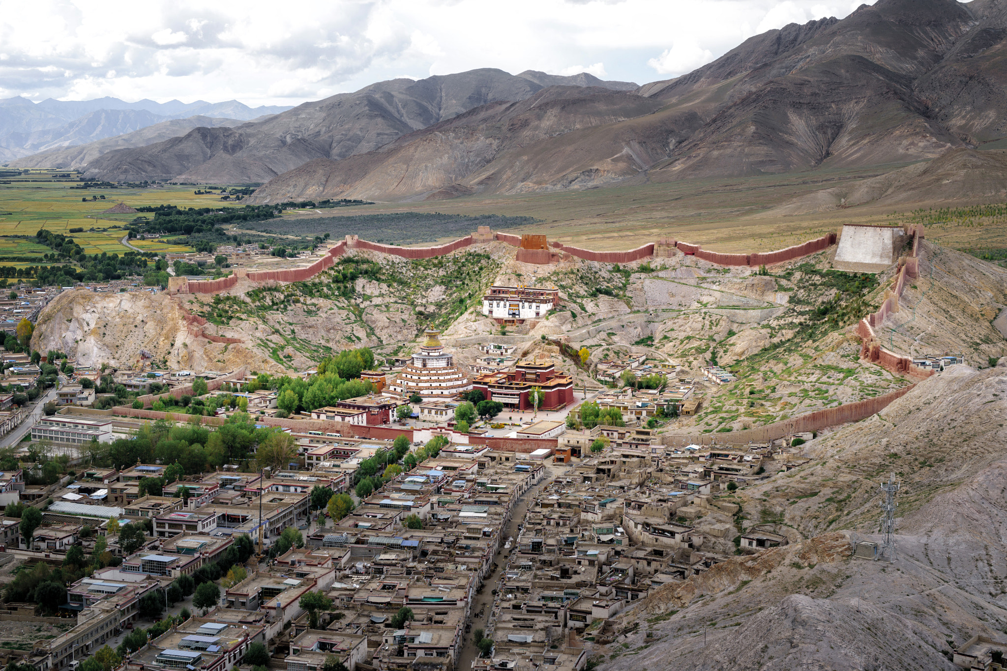 Sony Planar T* 50mm F1.4 ZA SSM sample photo. Pelkor chode monastery photography