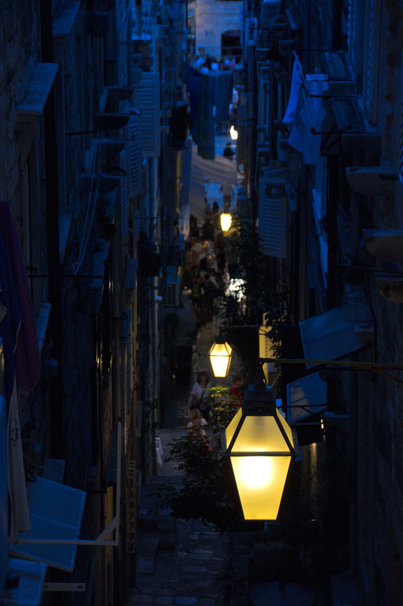 Nikon D3200 + Nikon AF-S DX Nikkor 18-200mm F3.5-5.6G ED VR II sample photo. Night in dubrovnik photography