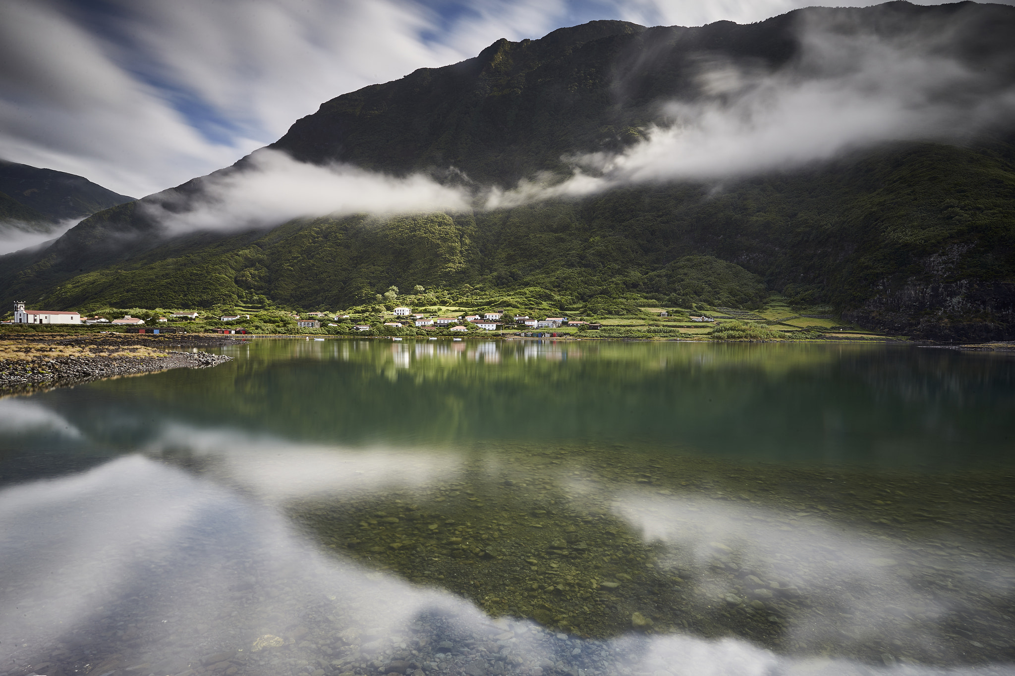 Canon EOS-1D X + Canon EF 17-40mm F4L USM sample photo. Faja photography