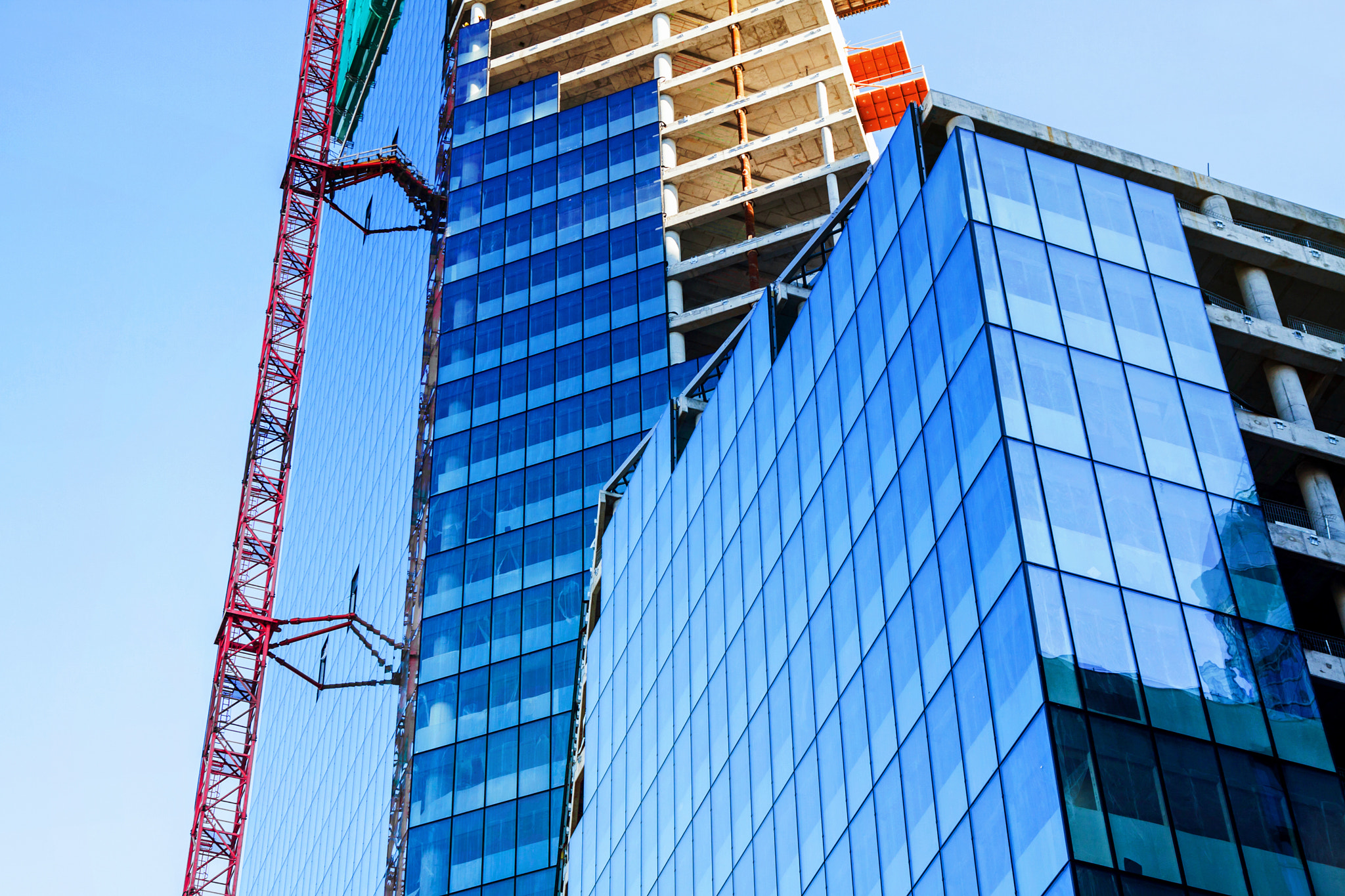Sigma 17-70mm F2.8-4 DC Macro OS HSM sample photo. Modern office tower building construction photography