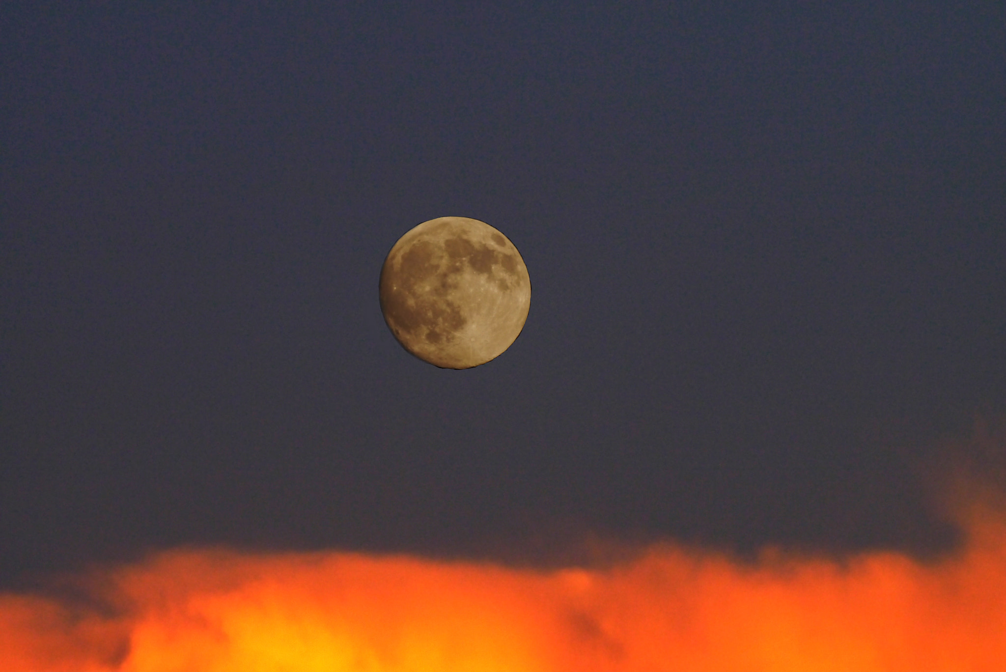 Panasonic Lumix DMC-G3 + OLYMPUS DIGITAL 70mm-300mm Lens sample photo. Moon in firey sky photography