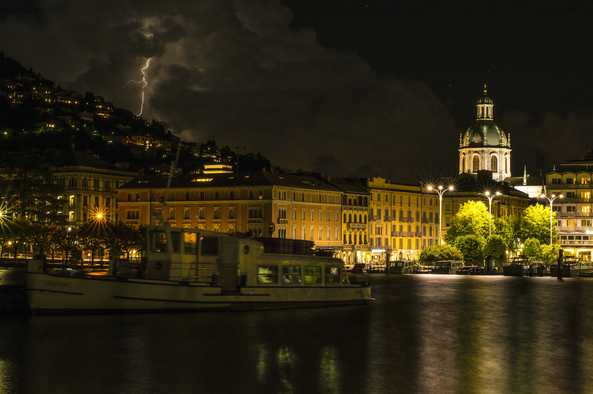 Tamron SP 24-70mm F2.8 Di VC USD sample photo. Lightning on the city photography
