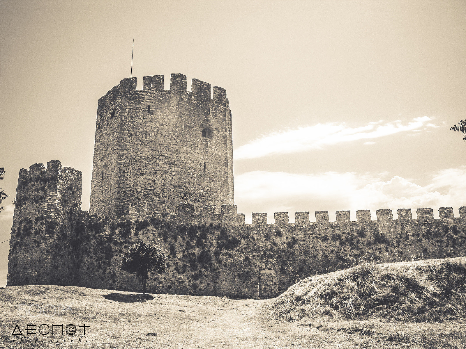 Canon POWERSHOT A650 IS sample photo. Donjon and citadel of platamonas castle photography