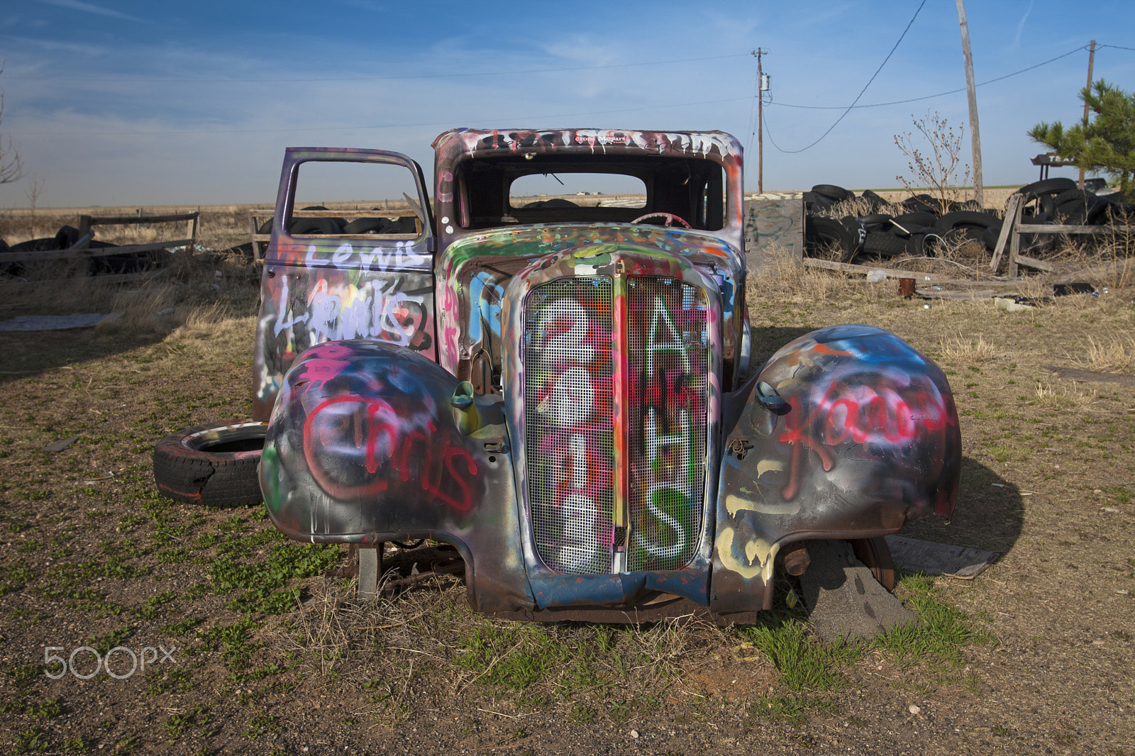 Canon EF 16-35mm F2.8L USM sample photo. Painted car photography