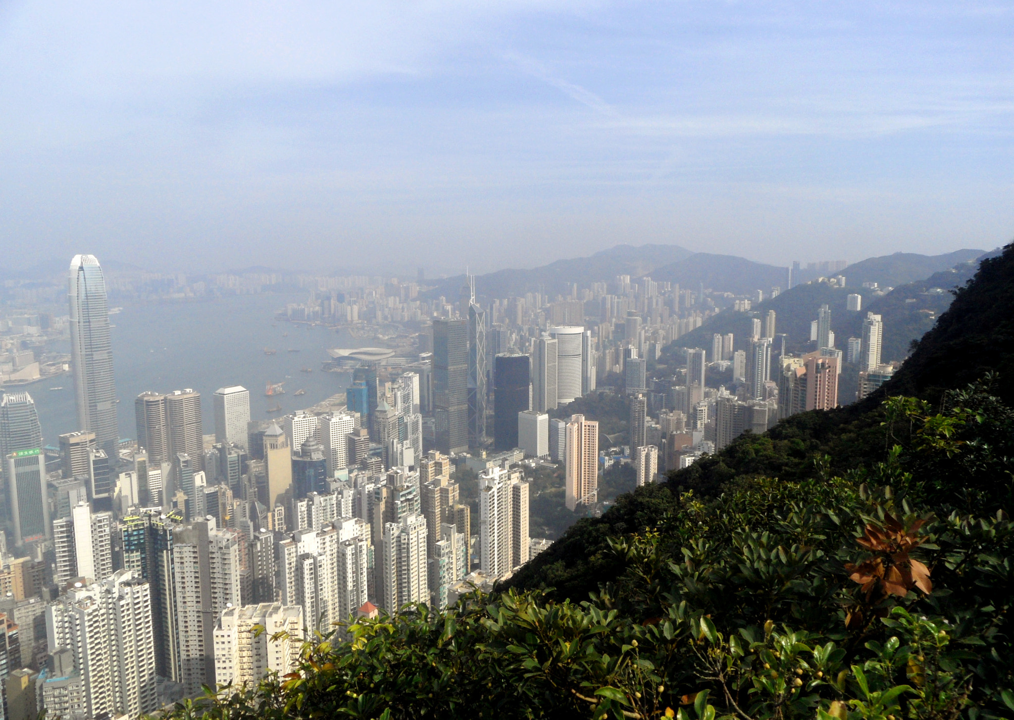 Samsung WB650 / VLUU WB650 /  WB660 sample photo. The peak of hong kong photography