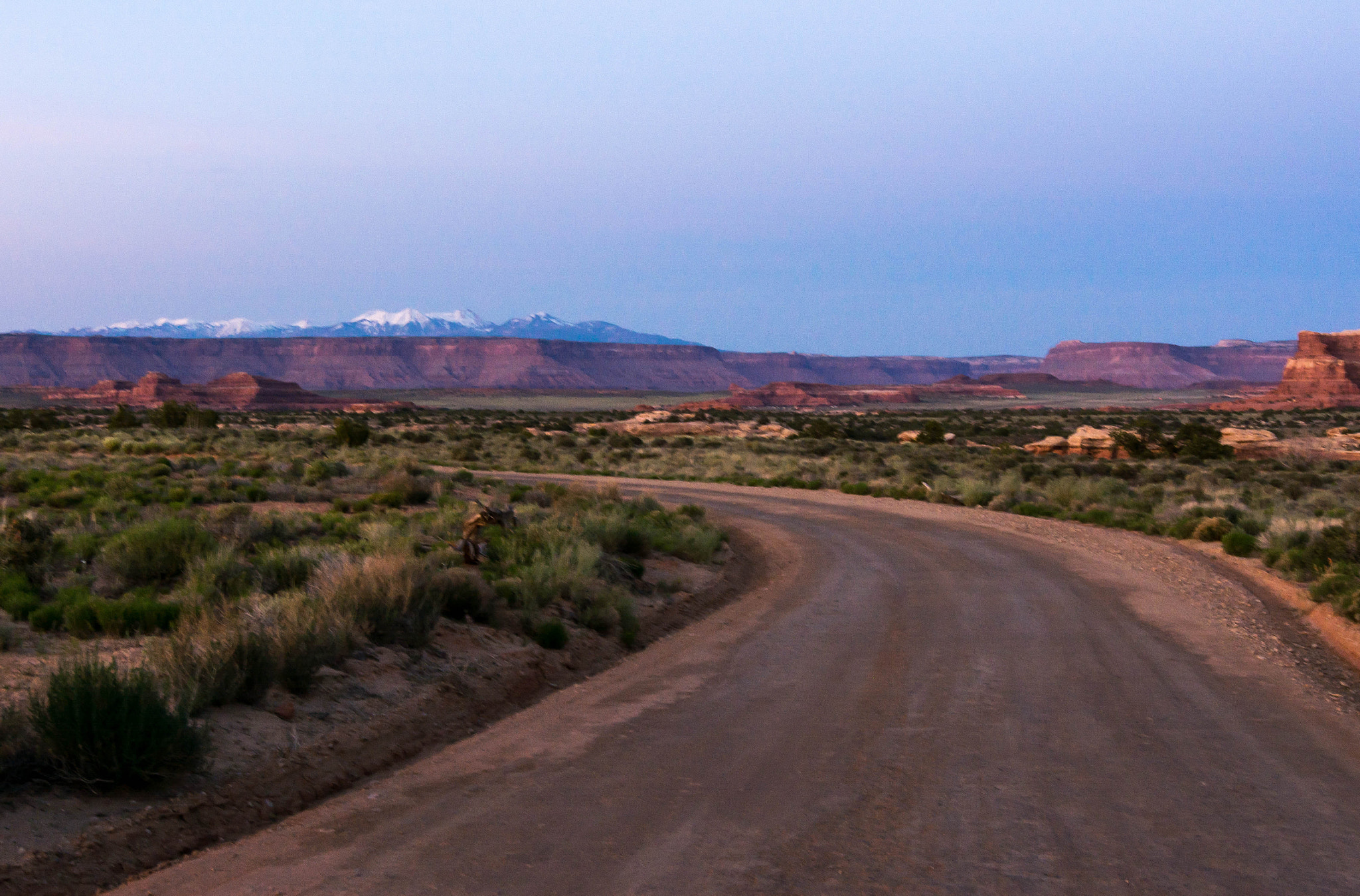 Nikon D5200 + Sigma 18-35mm F1.8 DC HSM Art sample photo. Driving around canyonlands photography