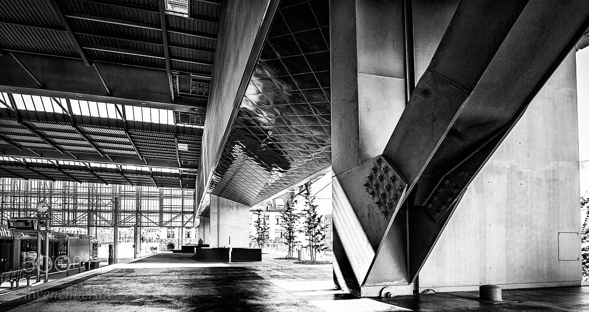 Pentax K10D + Sigma 10-20mm F3.5 EX DC HSM sample photo. Trainstation photography