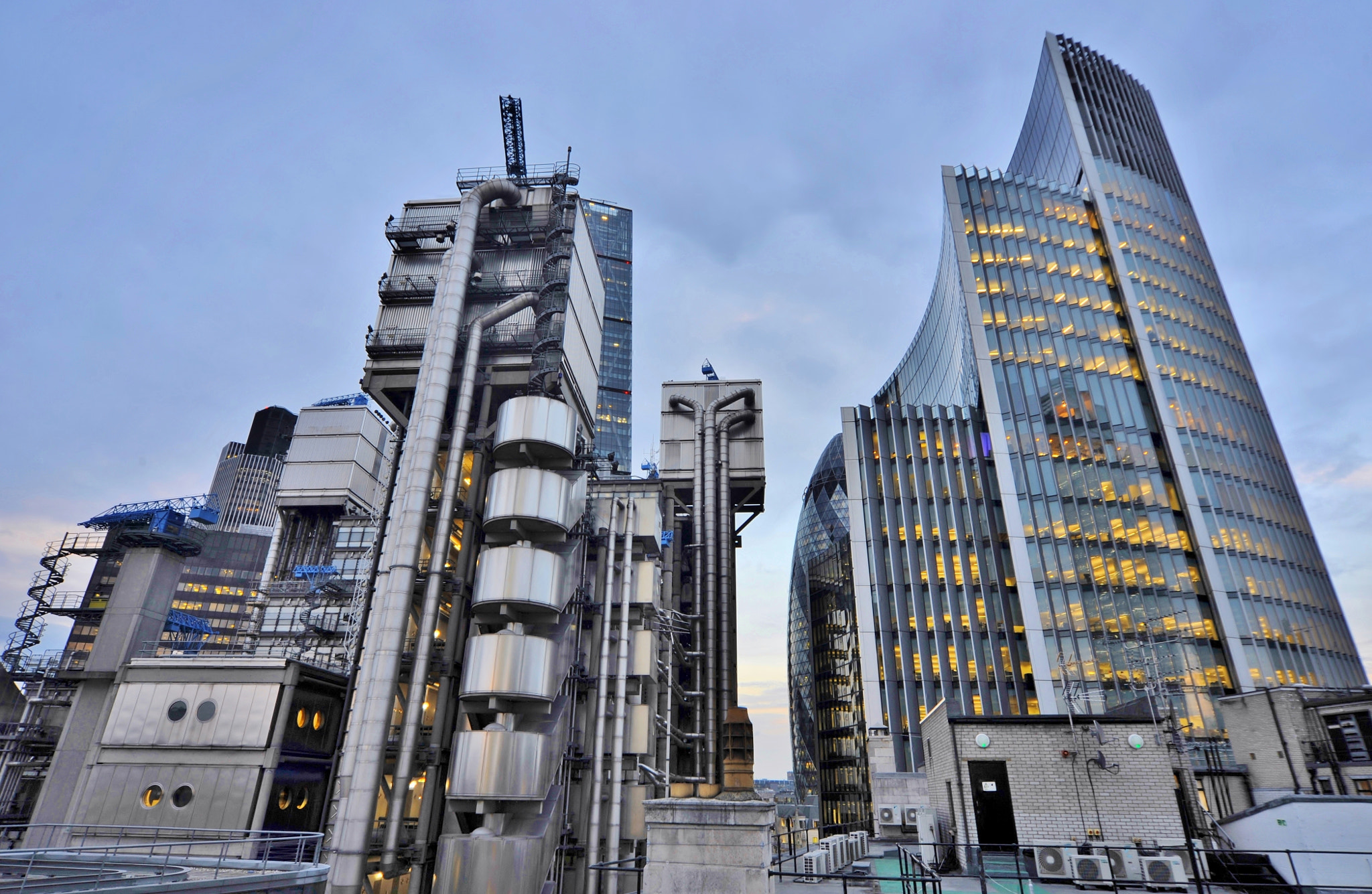 Nikon D700 + Sigma 12-24mm F4.5-5.6 EX DG Aspherical HSM sample photo. City of london photography