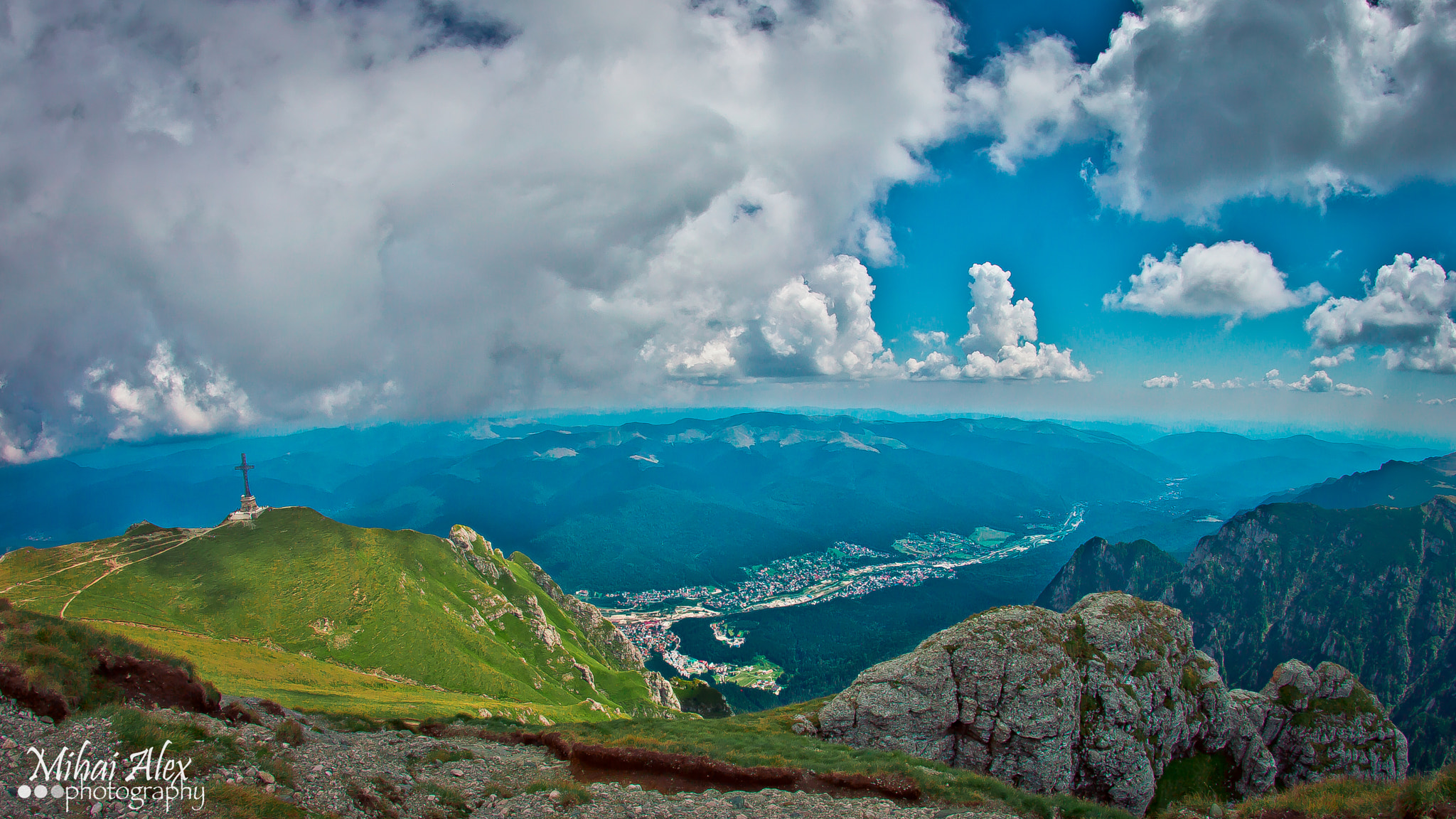 Nikon D3200 + Samyang 8mm F3.5 Aspherical IF MC Fisheye sample photo. Above city photography