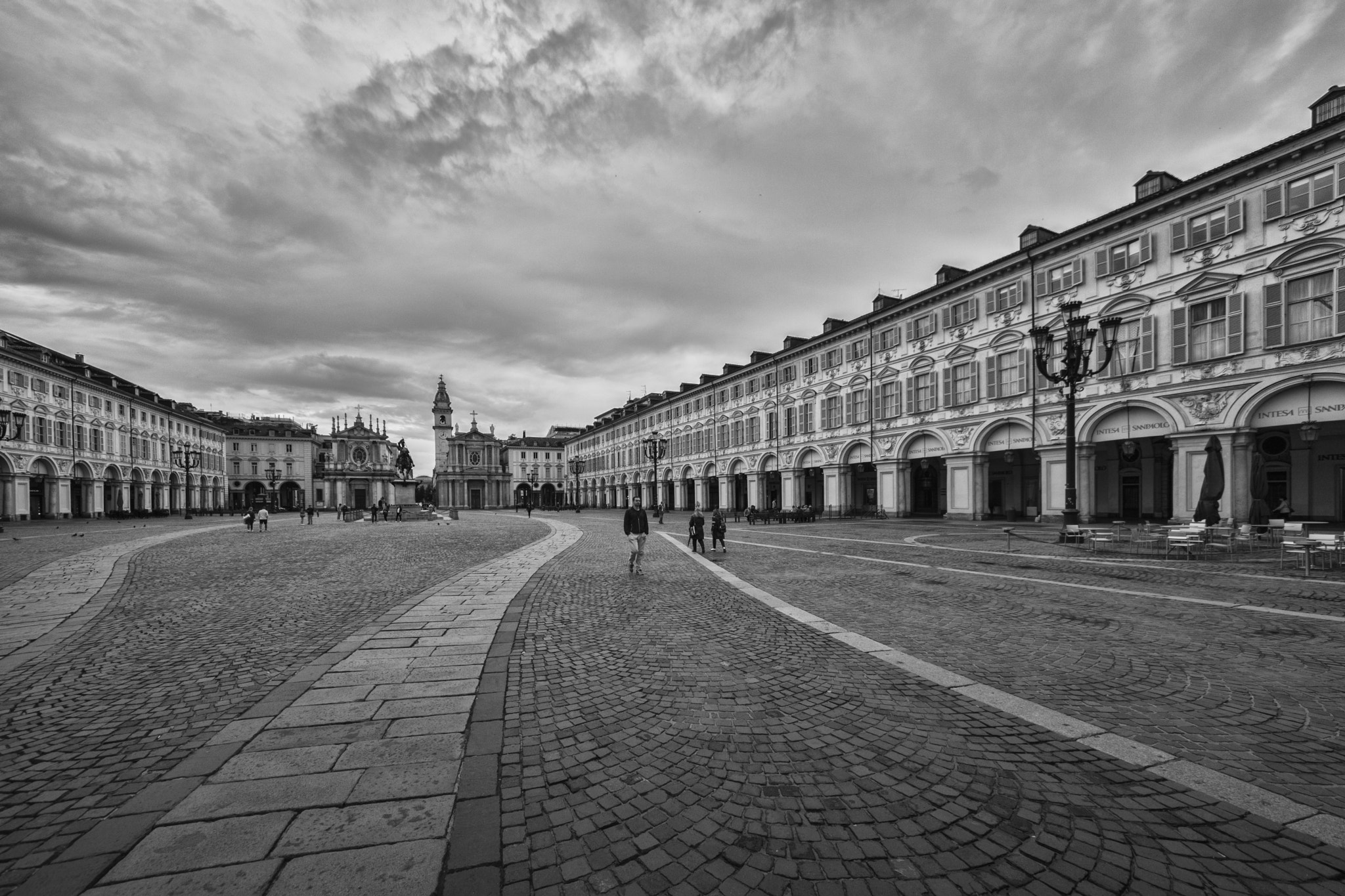 Sigma 8-16mm F4.5-5.6 DC HSM sample photo. Torino-italia photography
