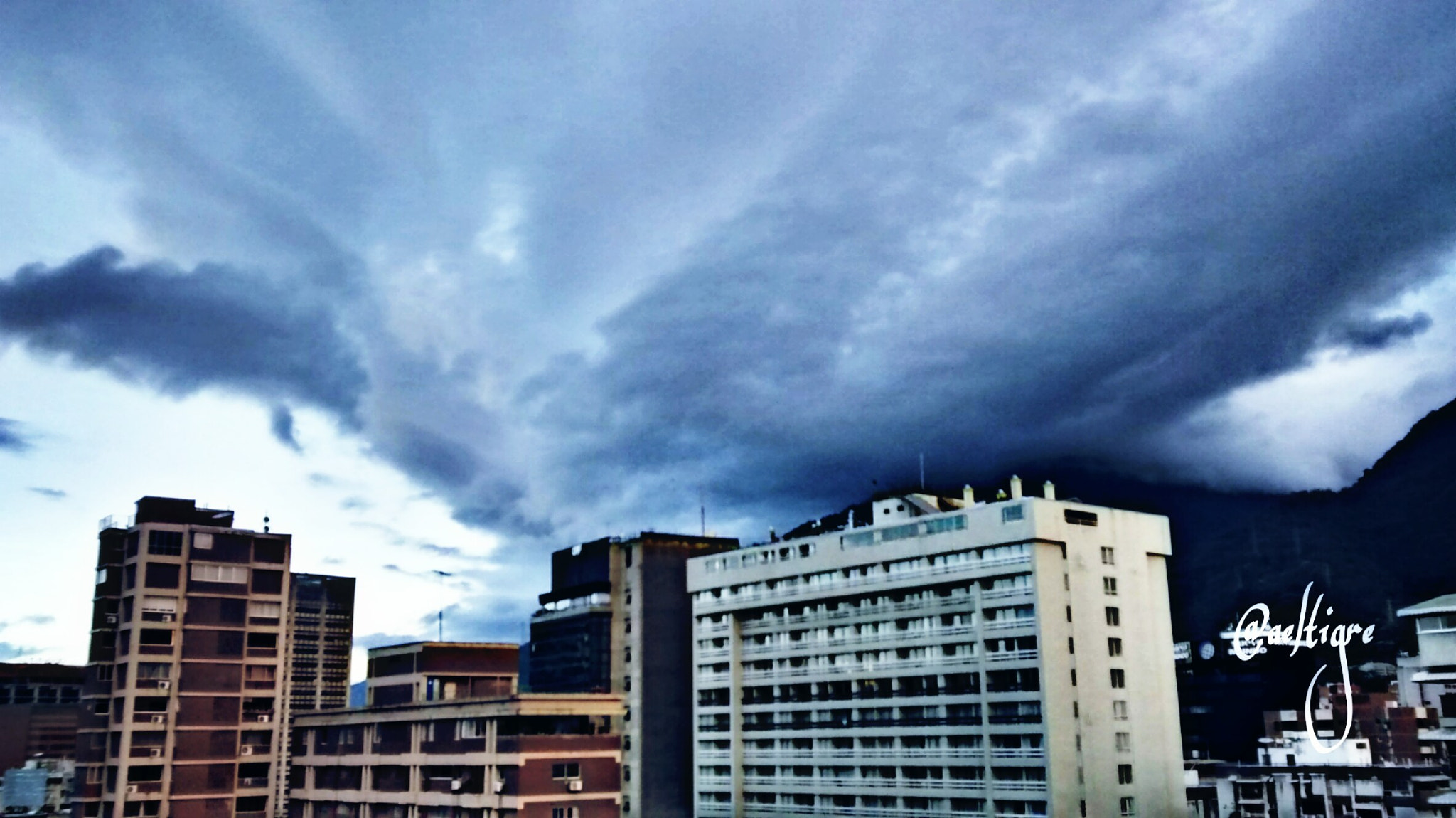 Motorola Moto G with 4G LTE (1st Gen) sample photo. #fotoperiodismo photography