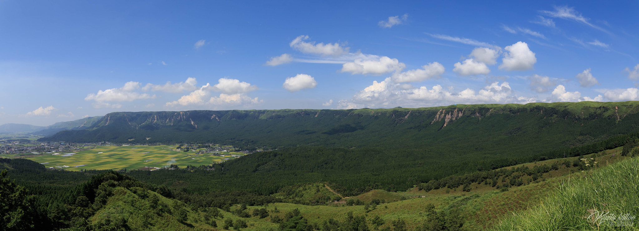 Sigma 20mm F1.4 DG HSM Art sample photo. Mount aso photography