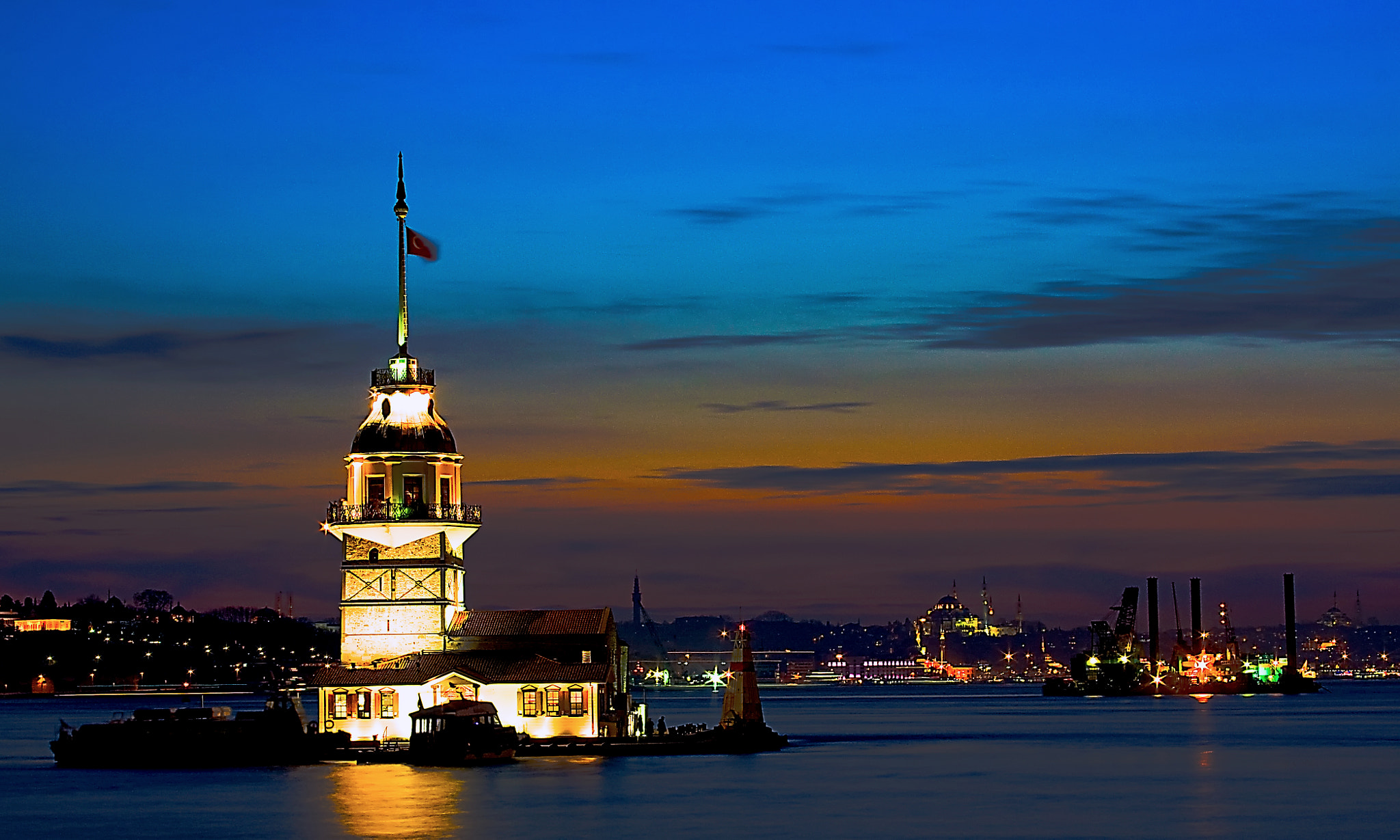 Canon EF 28-135mm F3.5-5.6 IS USM sample photo. Kız kulesi photography