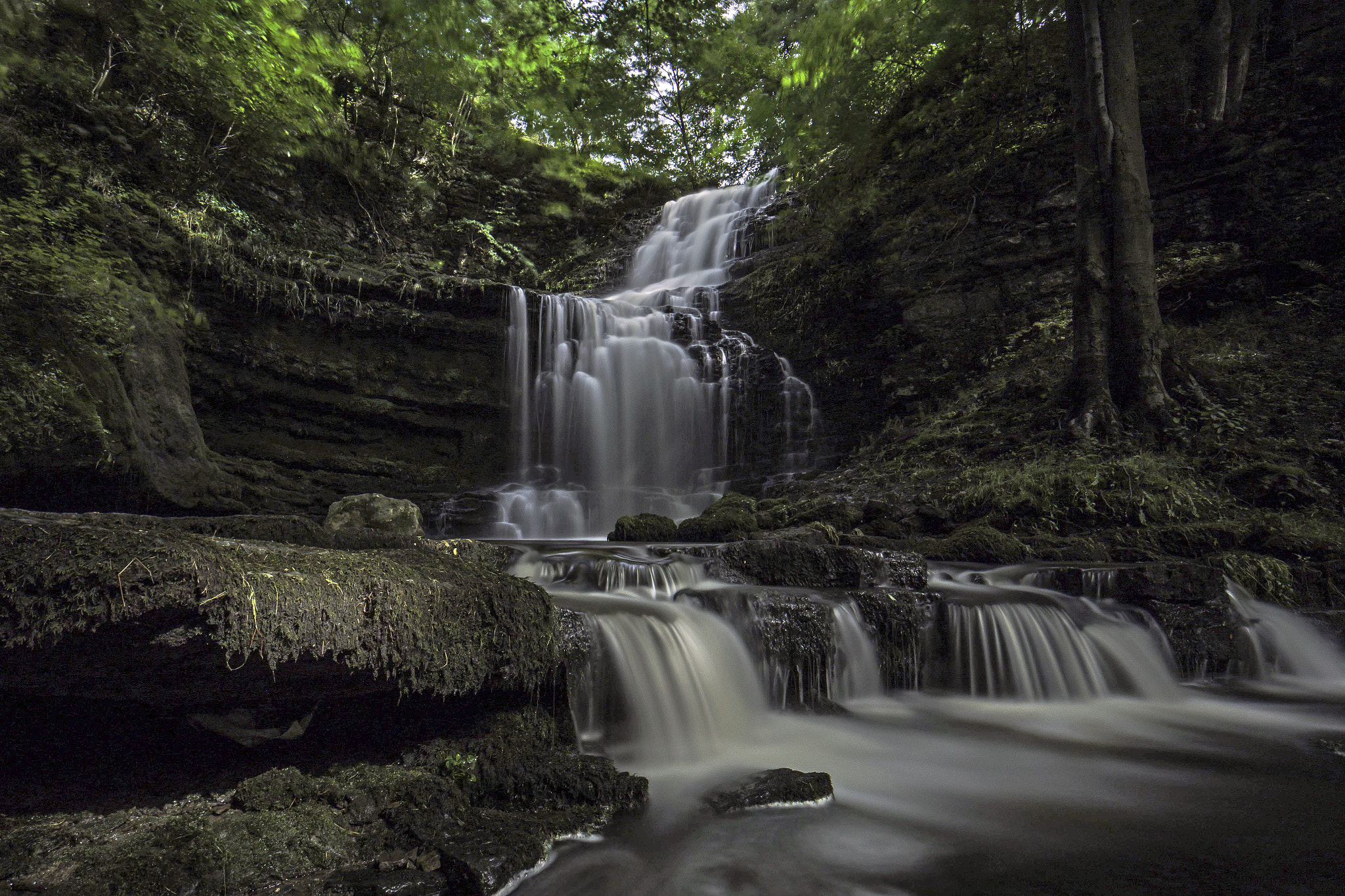 Samsung NX 12-24mm F4-5.6 ED sample photo. Scaleber falls photography