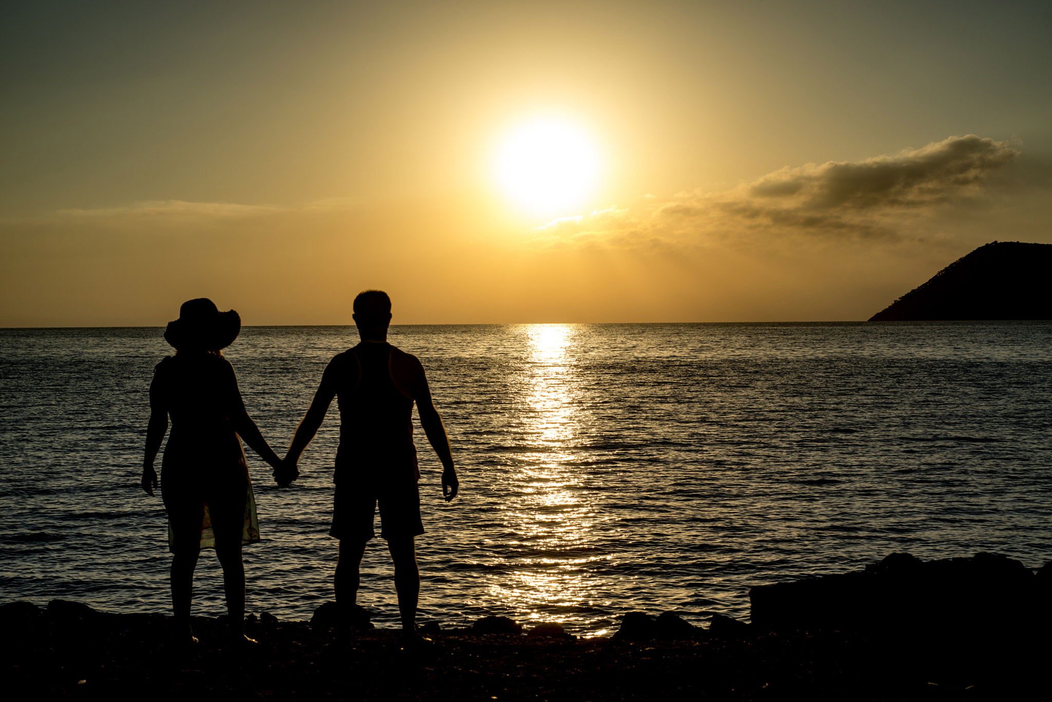 Nikon D800E + Nikon AF Micro-Nikkor 60mm F2.8D sample photo. Beach sunset photography