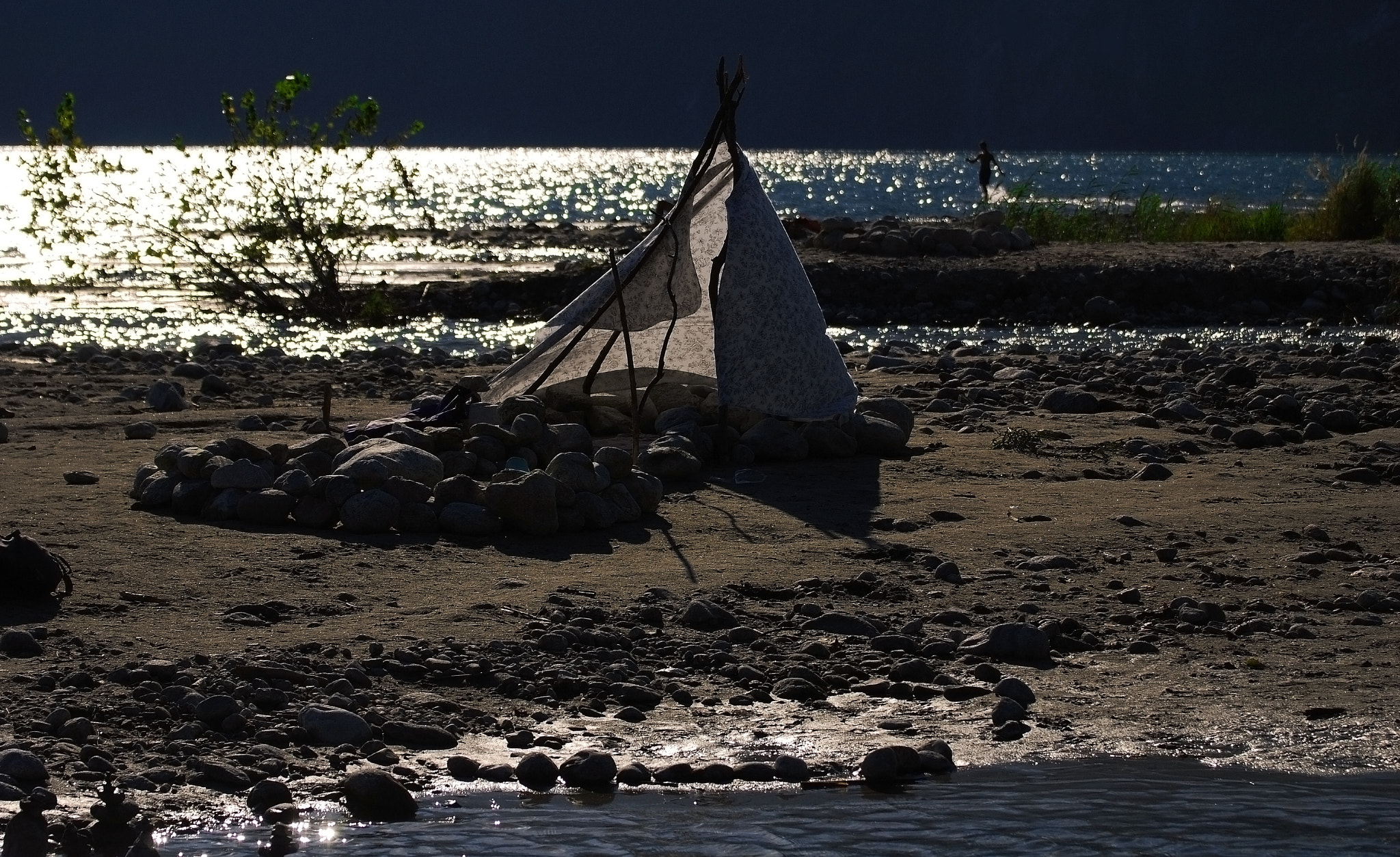 Nikon D40X sample photo. Capanna al lago. photography