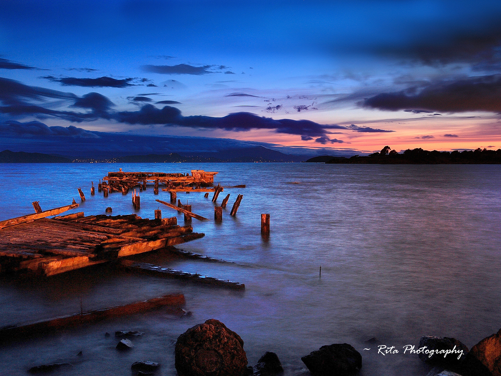 Canon EF 22-55mm f/4-5.6 USM sample photo. Blue hour photography