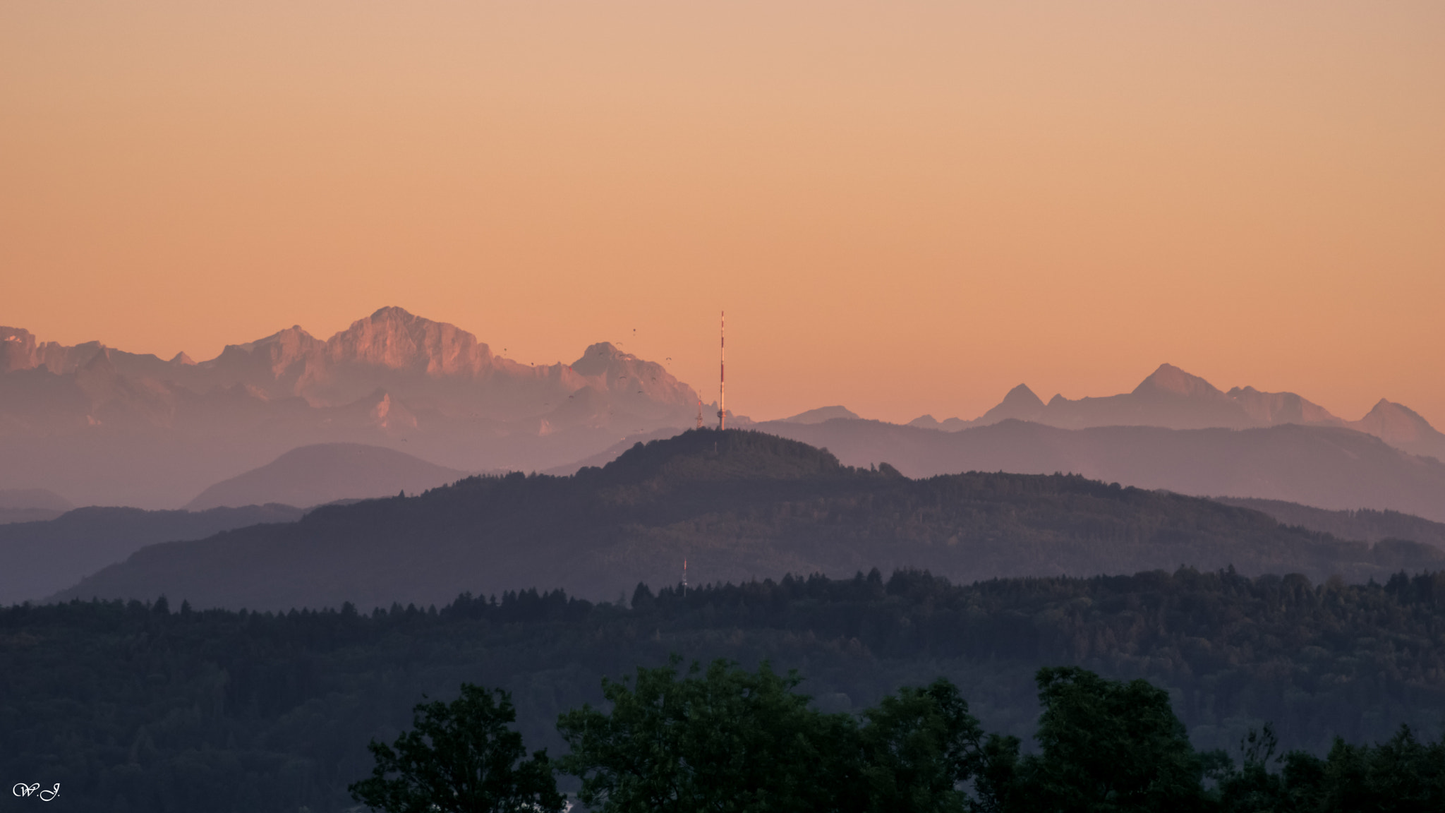 Sony 75-300mm F4.5-5.6 sample photo. Uetliberg photography