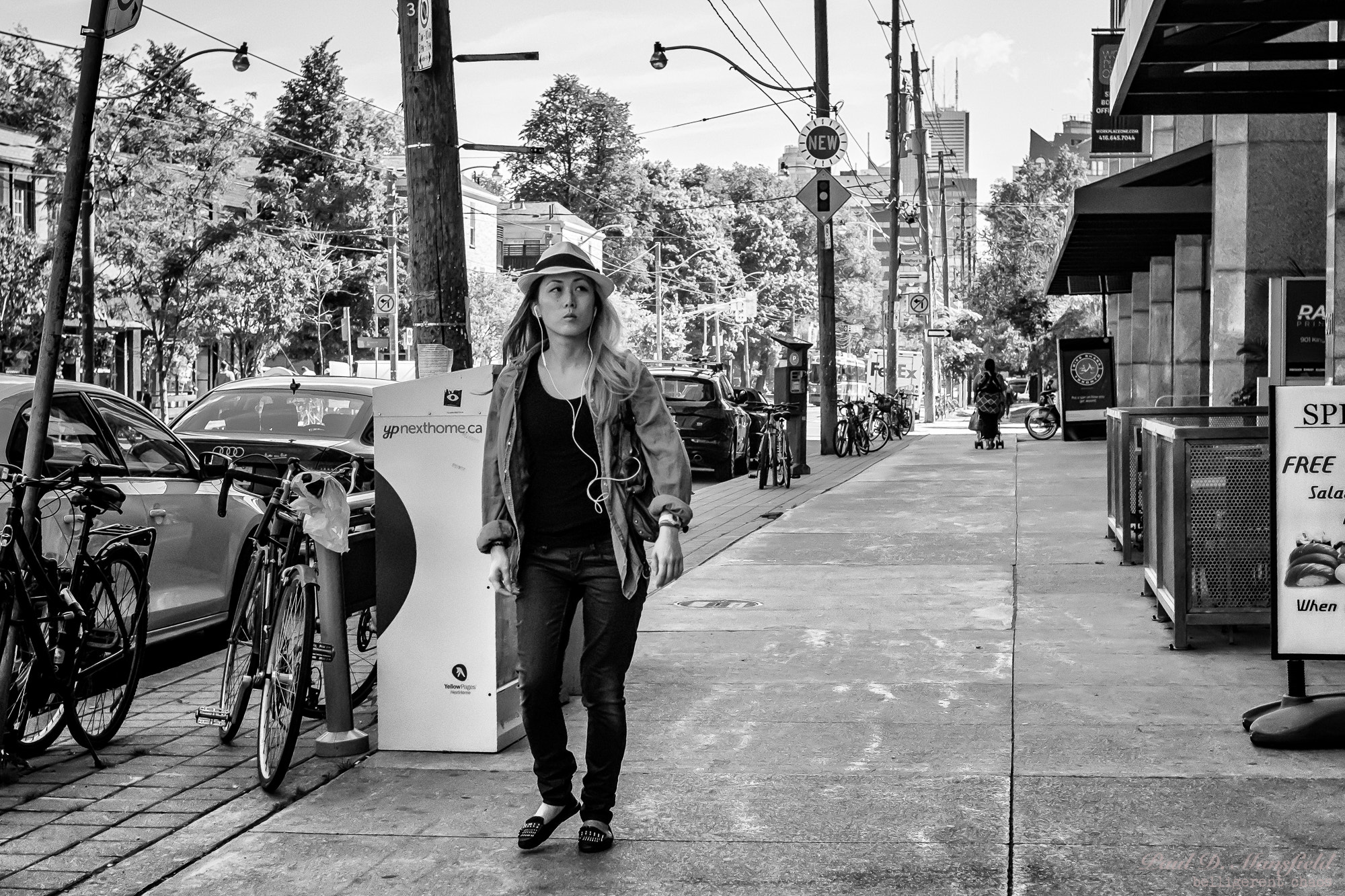 Sigma 30mm F1.4 EX DC HSM sample photo. Walking down the street photography