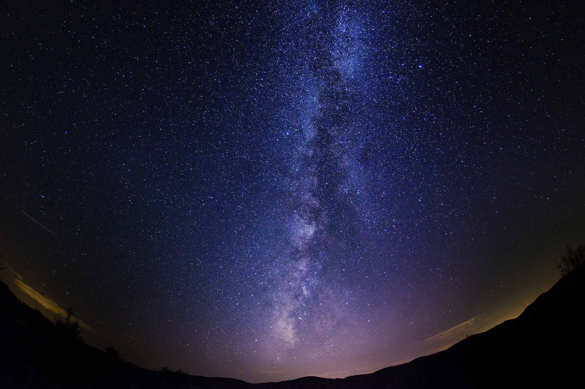 Sony SLT-A57 + Sigma 10mm F2.8 EX DC HSM Diagonal Fisheye sample photo. Milky way photography