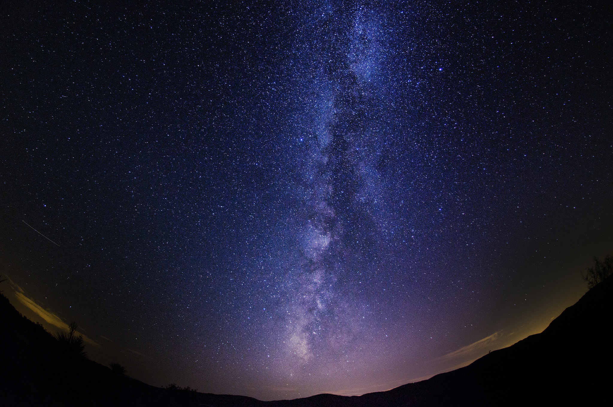 Sigma 10mm F2.8 EX DC HSM Diagonal Fisheye sample photo. Milky way photography