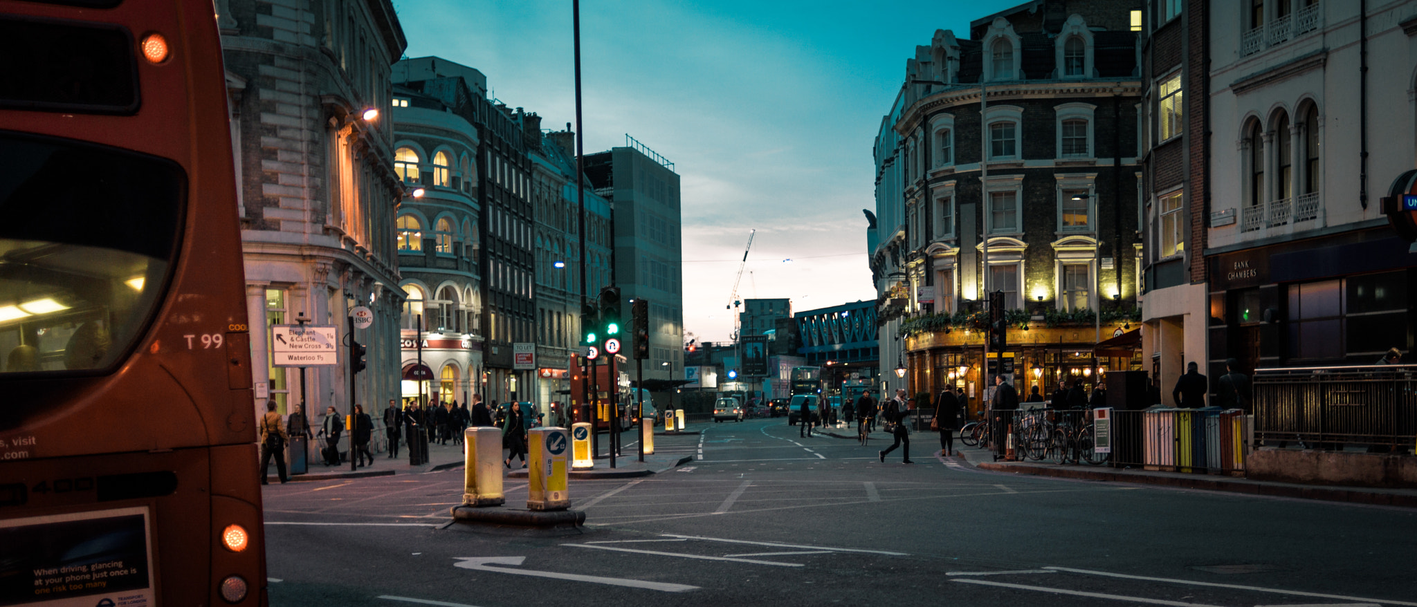 Nikon D810 + Nikon AF Nikkor 35mm F2D sample photo. London photography