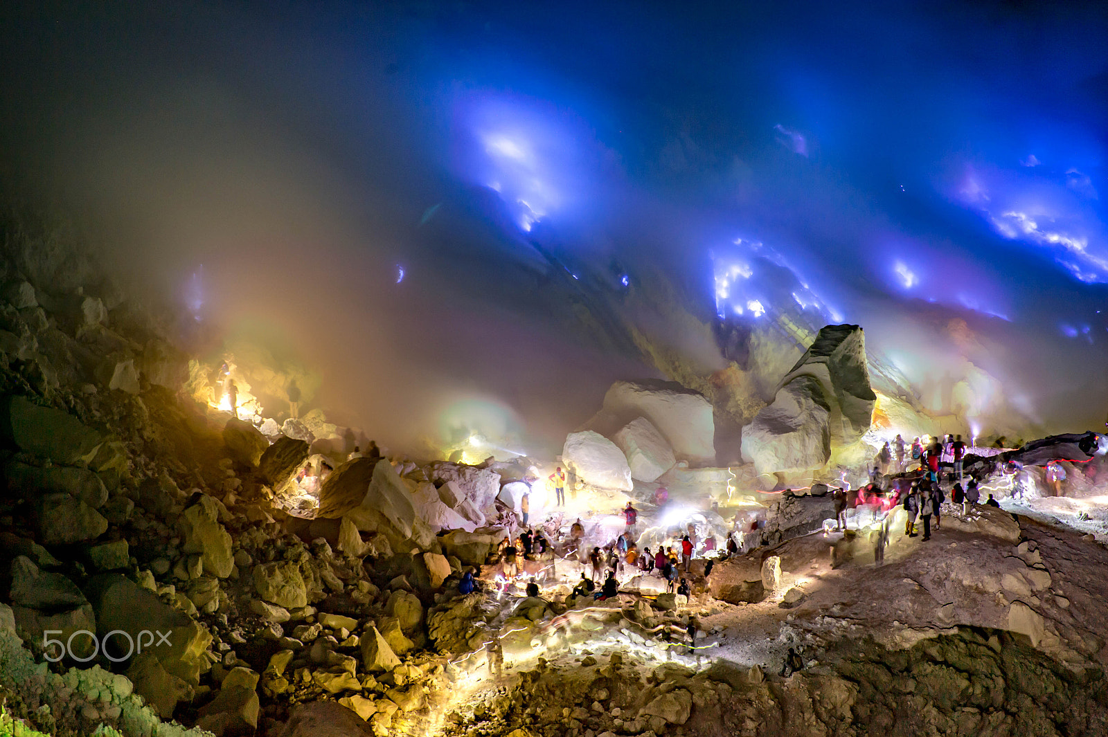 Nikon Df sample photo. Blue frame volcano photography