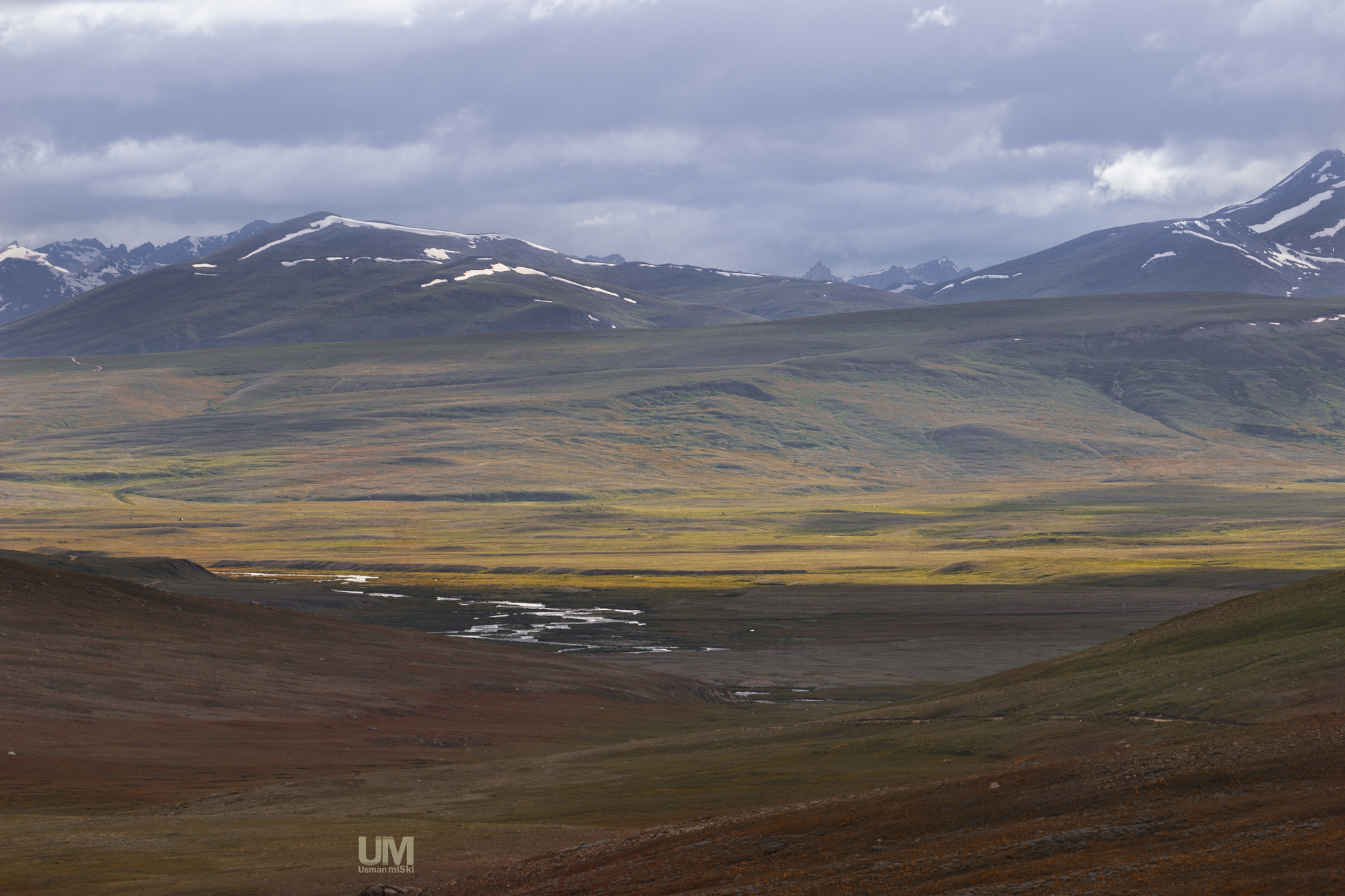 Canon EOS 600D (Rebel EOS T3i / EOS Kiss X5) + Canon EF 70-300mm F4-5.6L IS USM sample photo. Deosai "land of giants" photography
