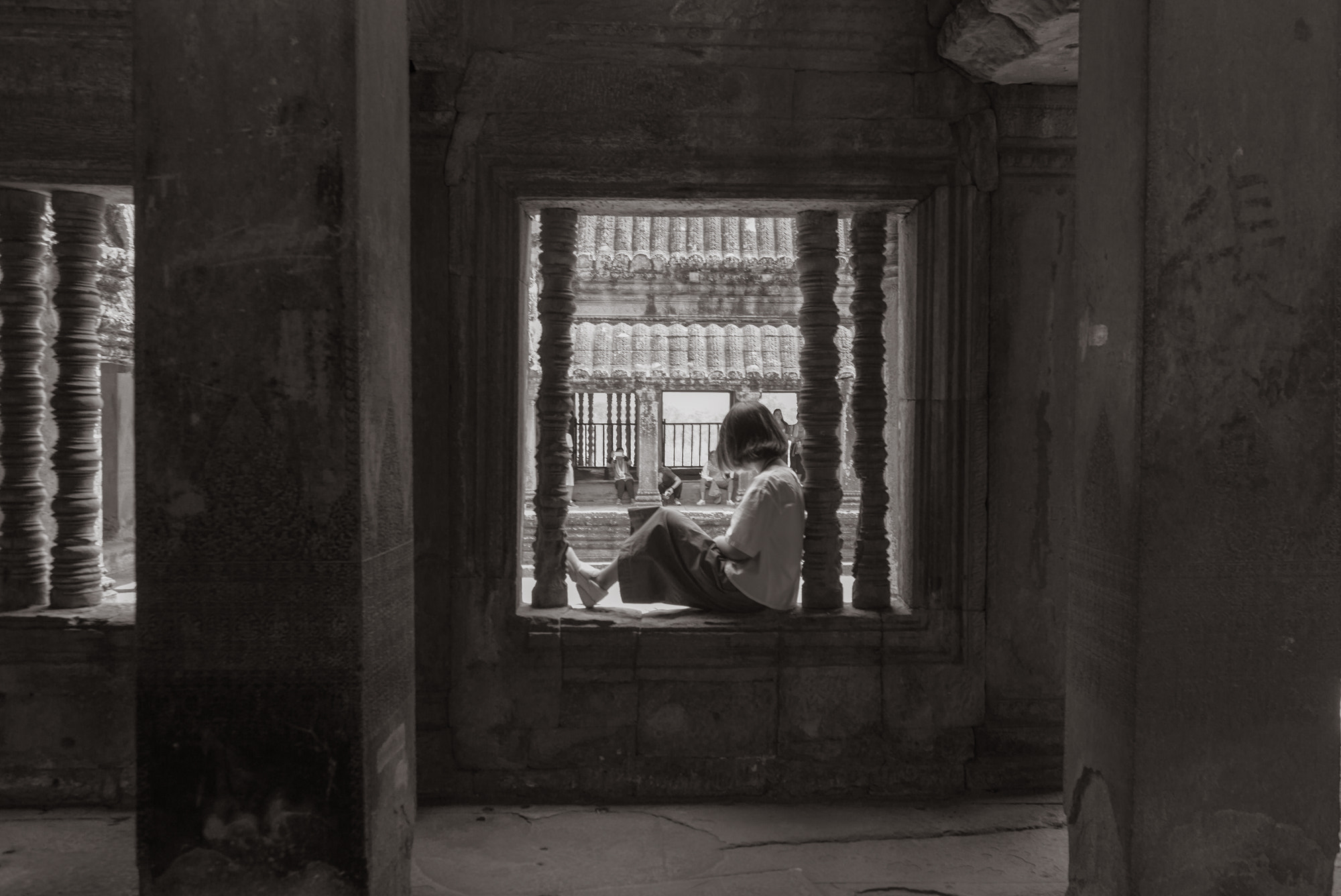 Leica Elmarit-M 28mm F2.8 ASPH sample photo. Gazing afar photography