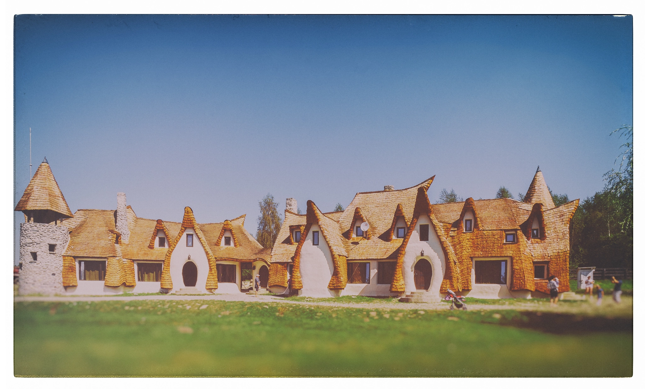 Sony a7 + Sony E 16mm F2.8 sample photo. Clay castle photography