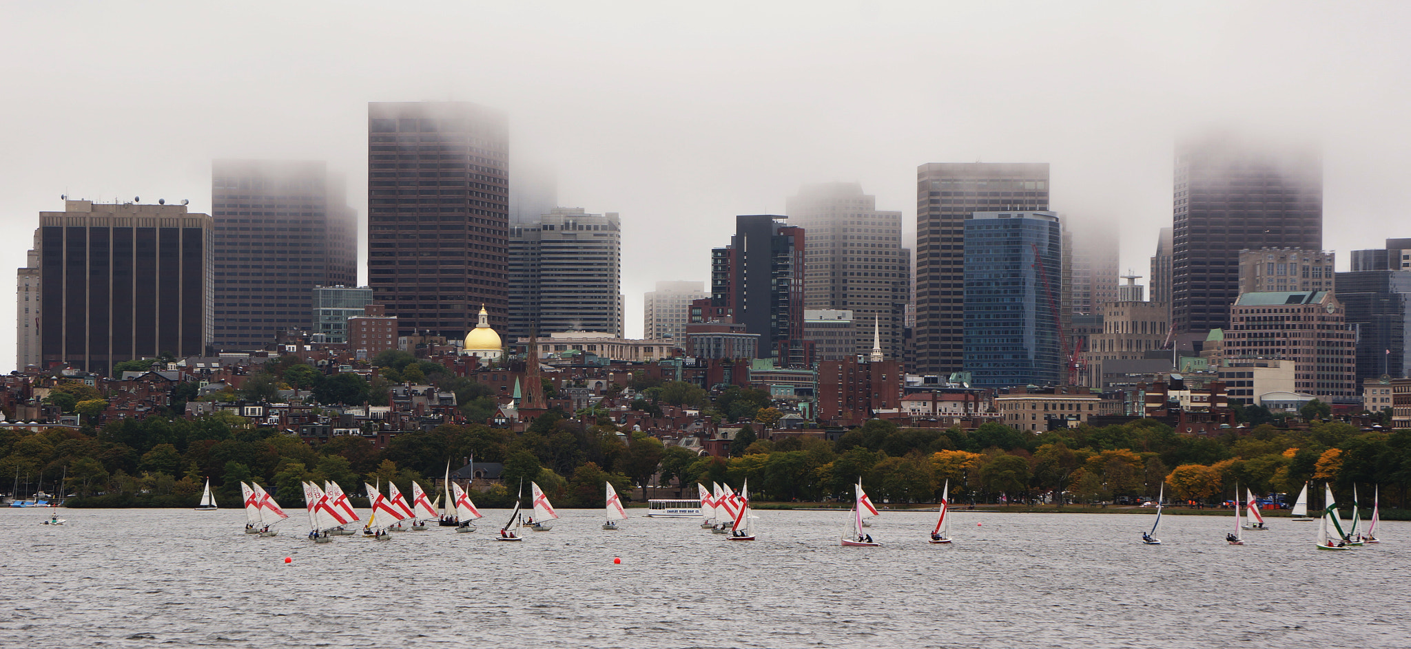 Sony Alpha NEX-5T + Sony E 55-210mm F4.5-6.3 OSS sample photo. Charles river, boston photography