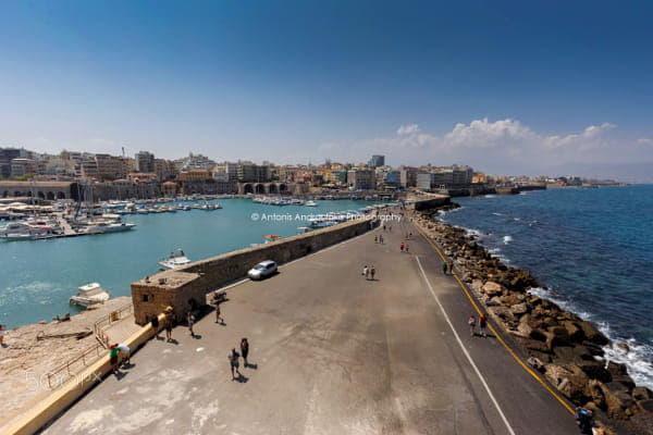 Heraklion City by Antonis Androulakis on 500px.com
